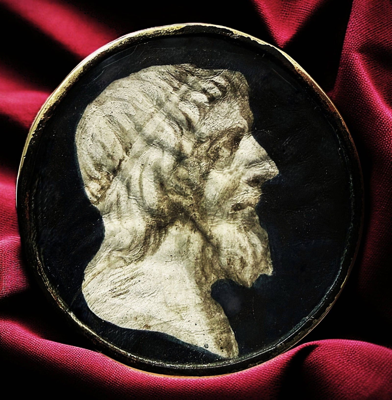 A DIVISION ONE HAND PAINTING UNDER GLASS BUTTON (1 of 2)