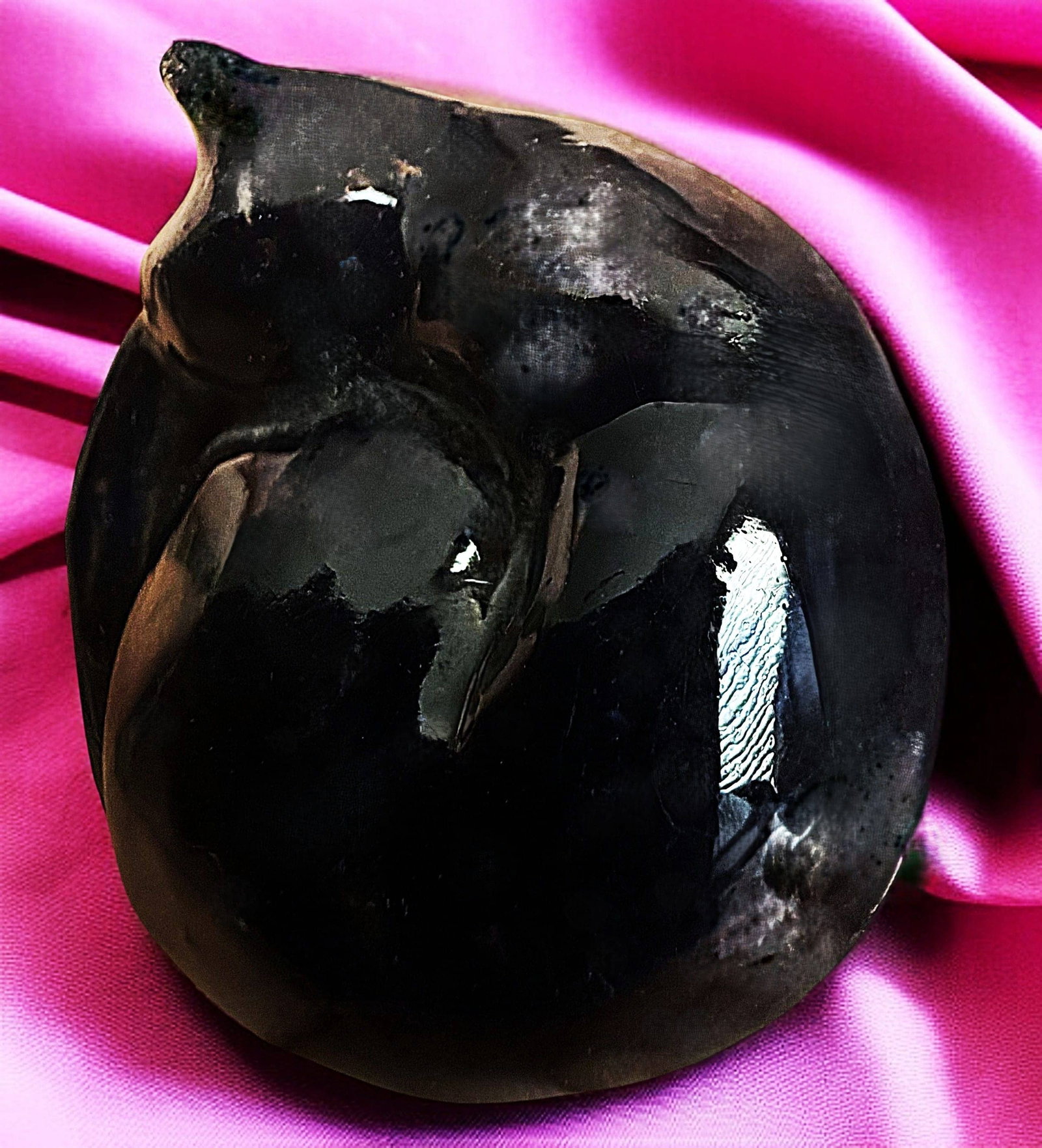 A DIVISION THREE VERY RARE CAT BUTTON (1 of 3)