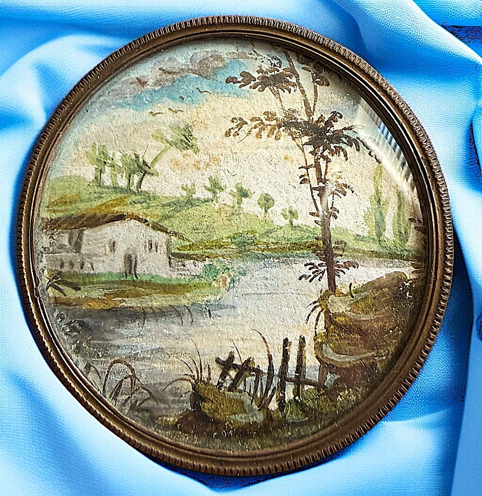 A DIVISION ONE HAND PAINTING UNDER GLASS BUTTON (1 of 2)