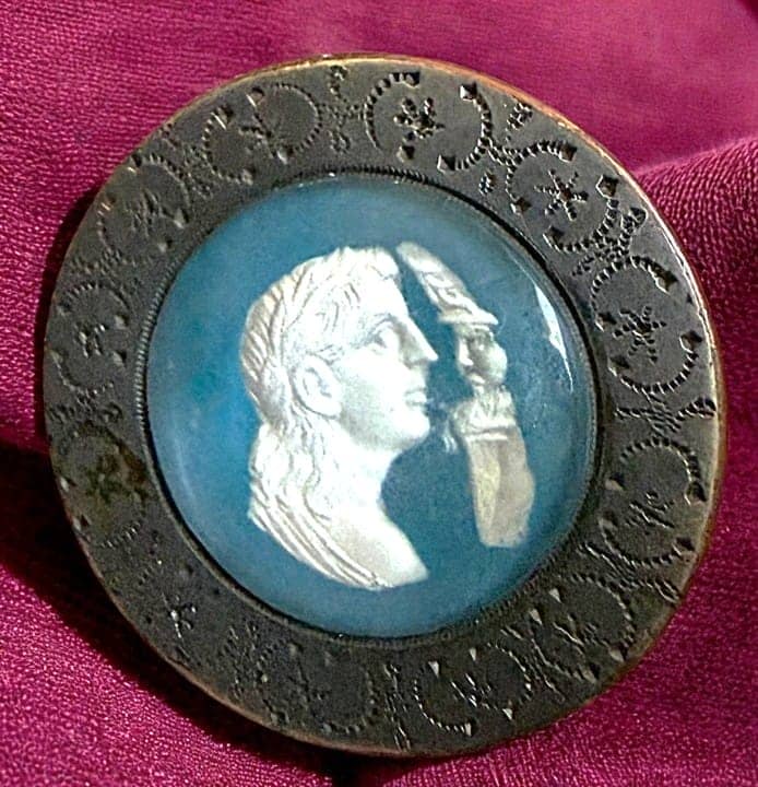 A RARE DIVISION ONE UNDER GLASS TECHNIQUE BUTTON (1 of 2)