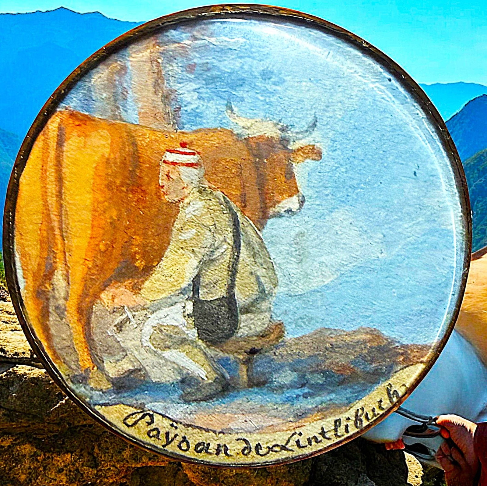 A DIVISION ONE PAINTED UNDER GLASS BUTTON (1 of 4)