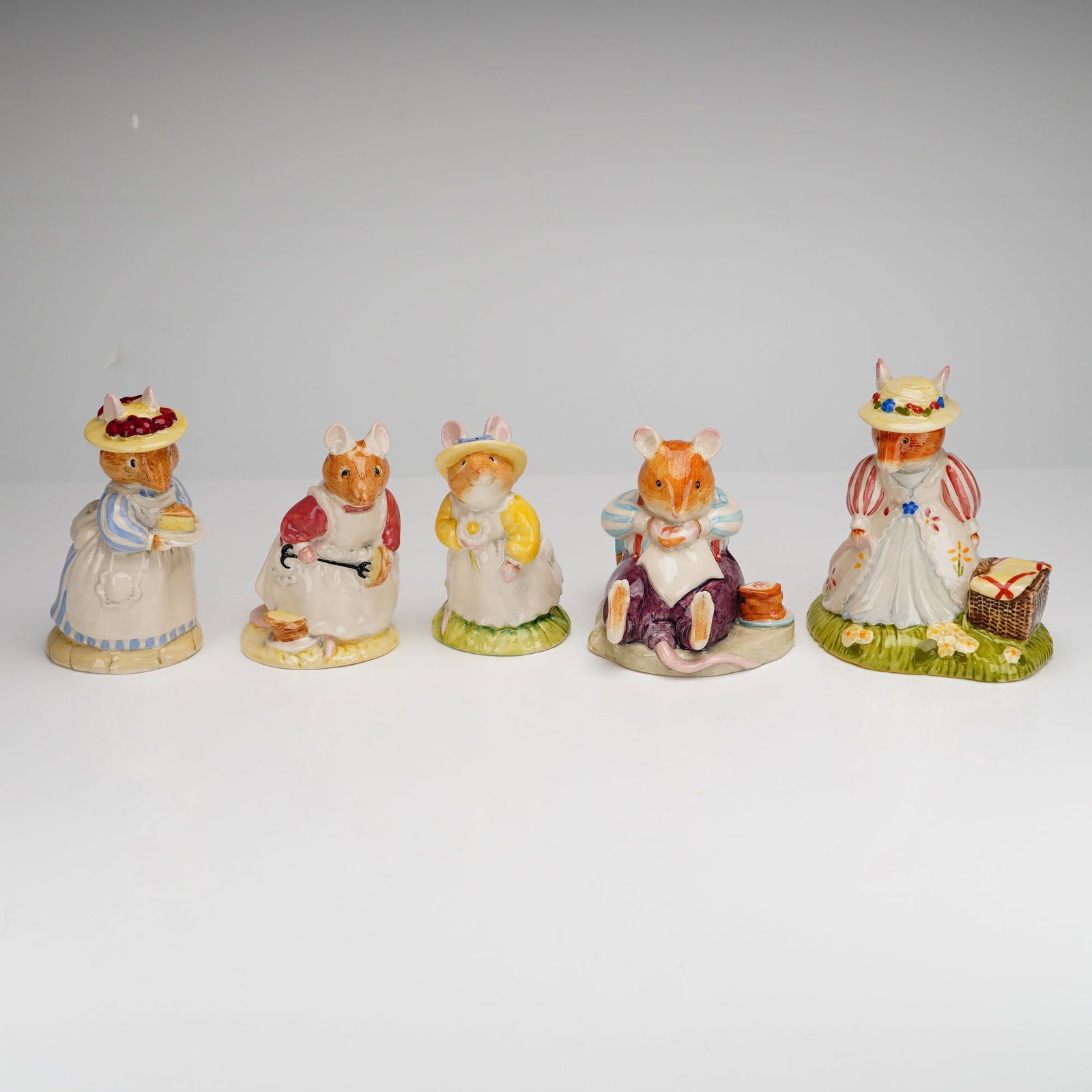 5pc Royal Doulton Brambly Hedge Figurines (1 of 3)