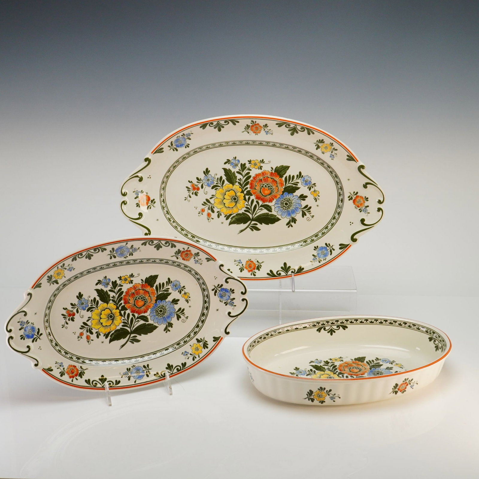 Three Villeroy and Boch Alt Amsterdam Vitro-Porcelain Serving Pieces (1 of 3)