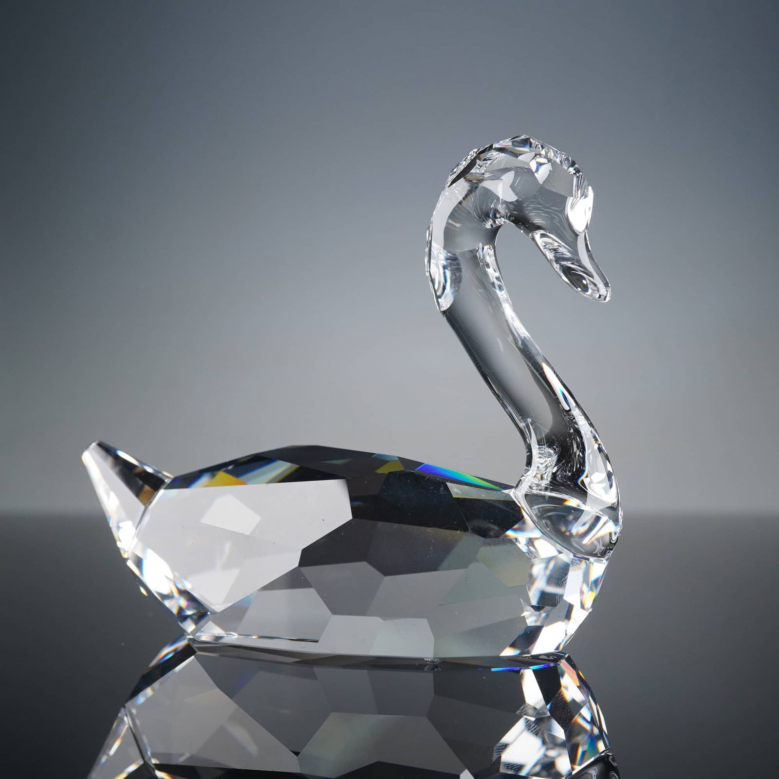 Swarovski Signum Swan Crystal Figurine (1 of 5)