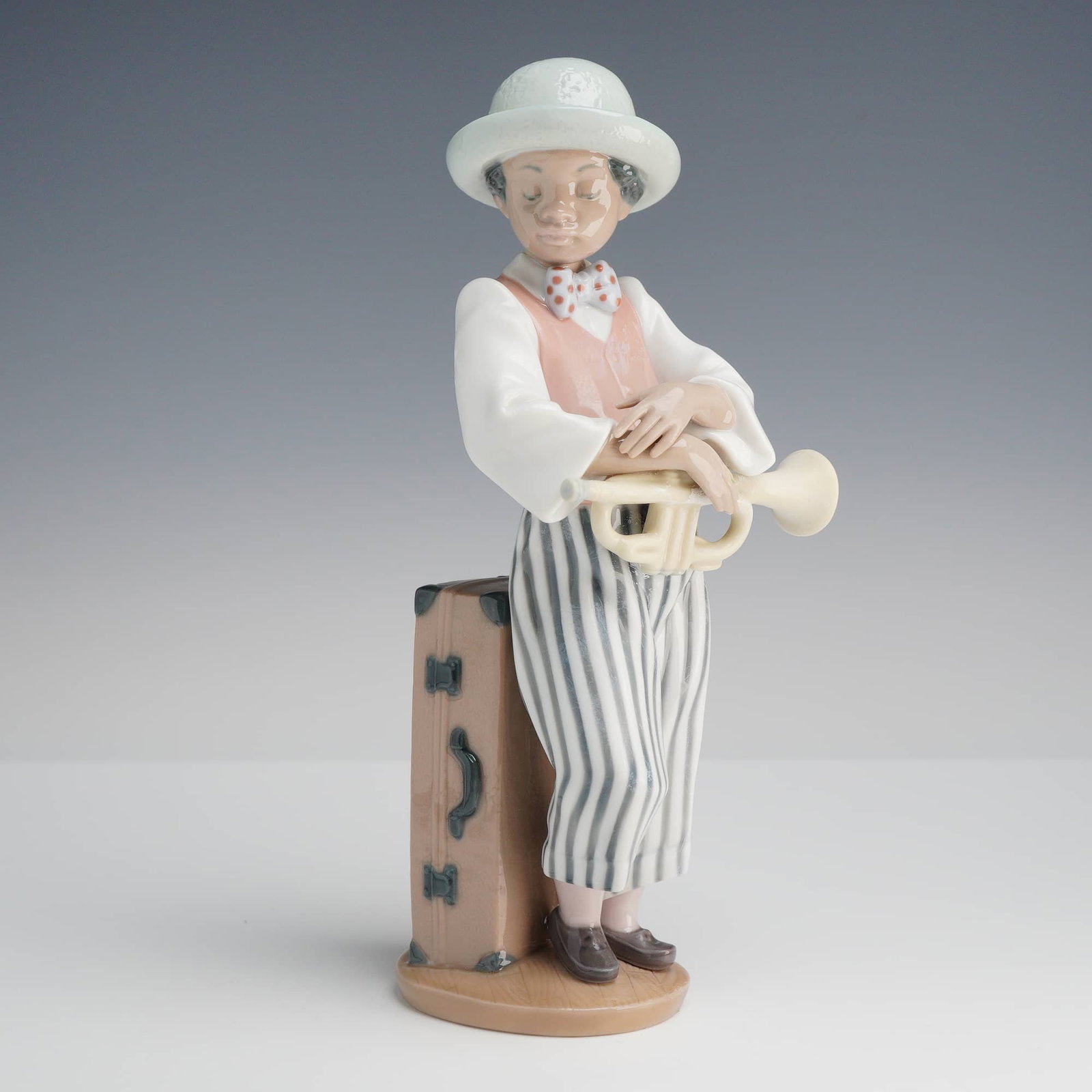 Lladró, Jazz Horn Black Legacy Figurine #5832 (1 of 3)