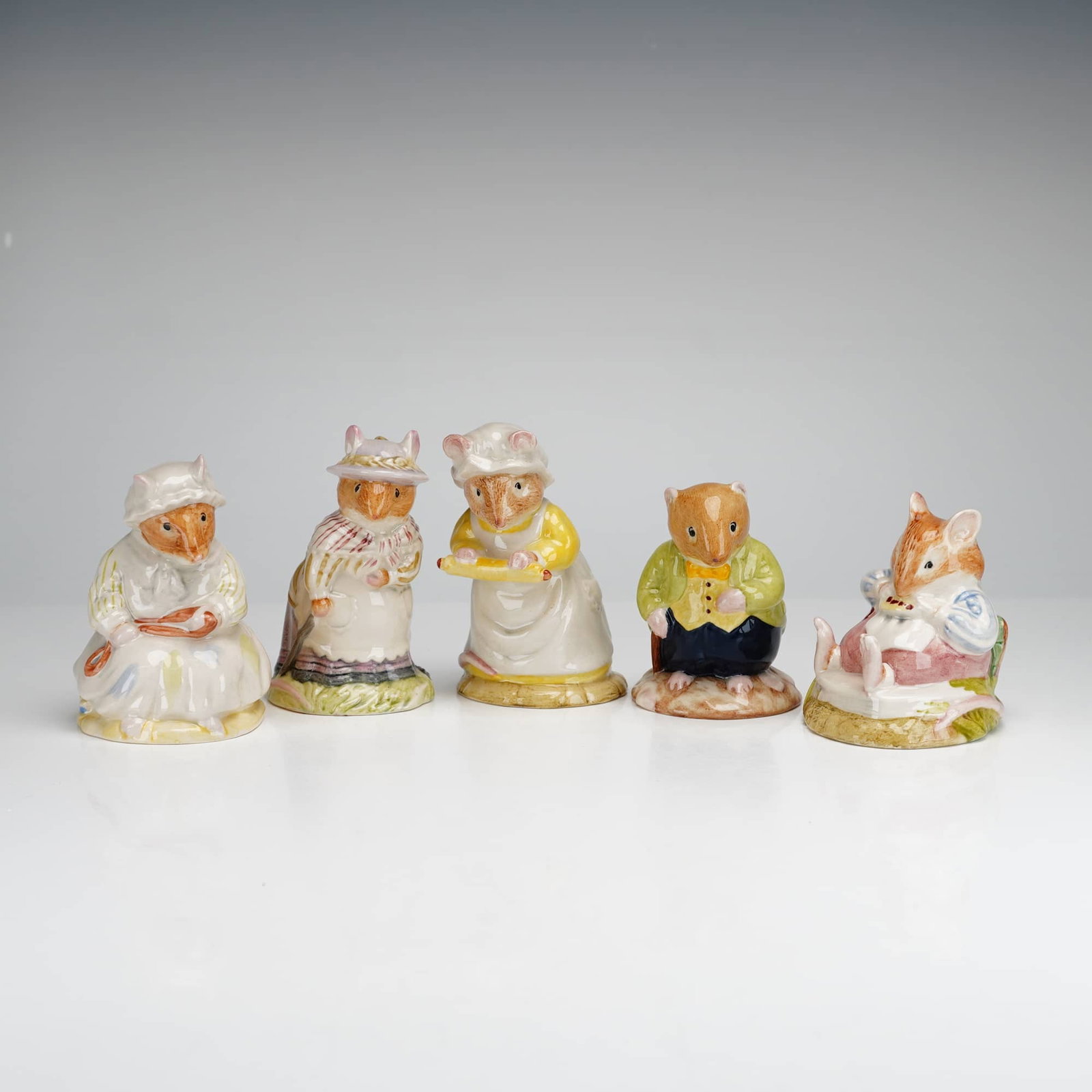 Five Royal Doulton Brambly Hedge Porcelain Figurines (1 of 3)