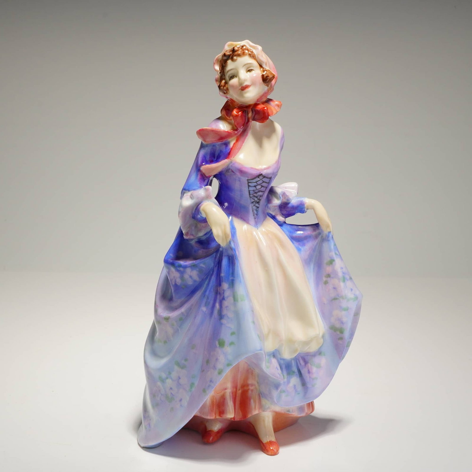 Royal Doulton Figurine Suzette HN1577 (1 of 4)