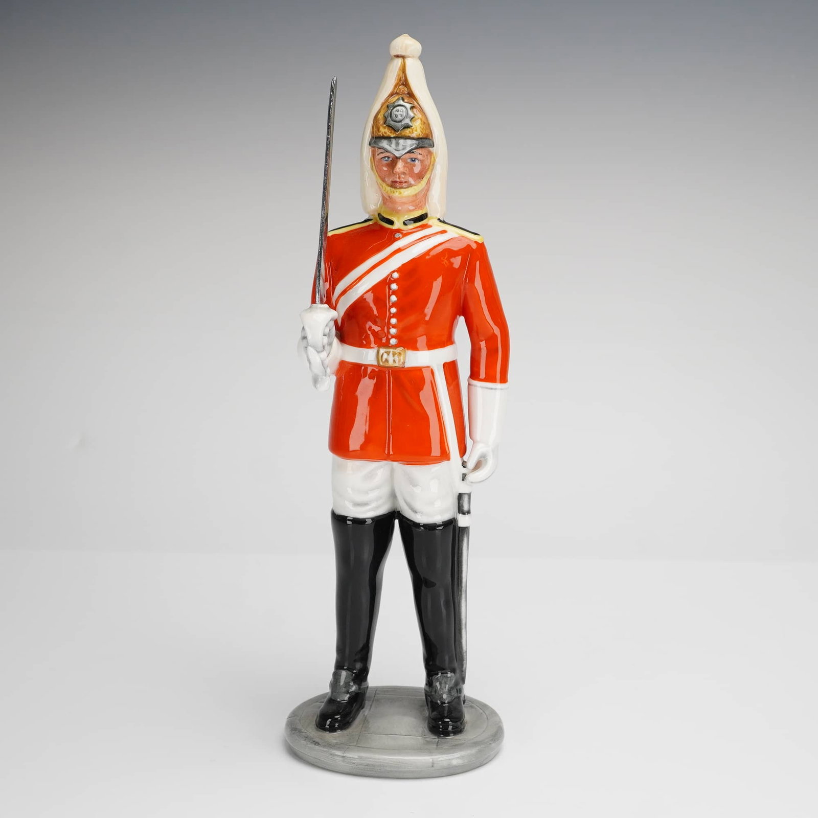 Royal Doulton Figurine The Lifeguard HN2781 (1 of 3)