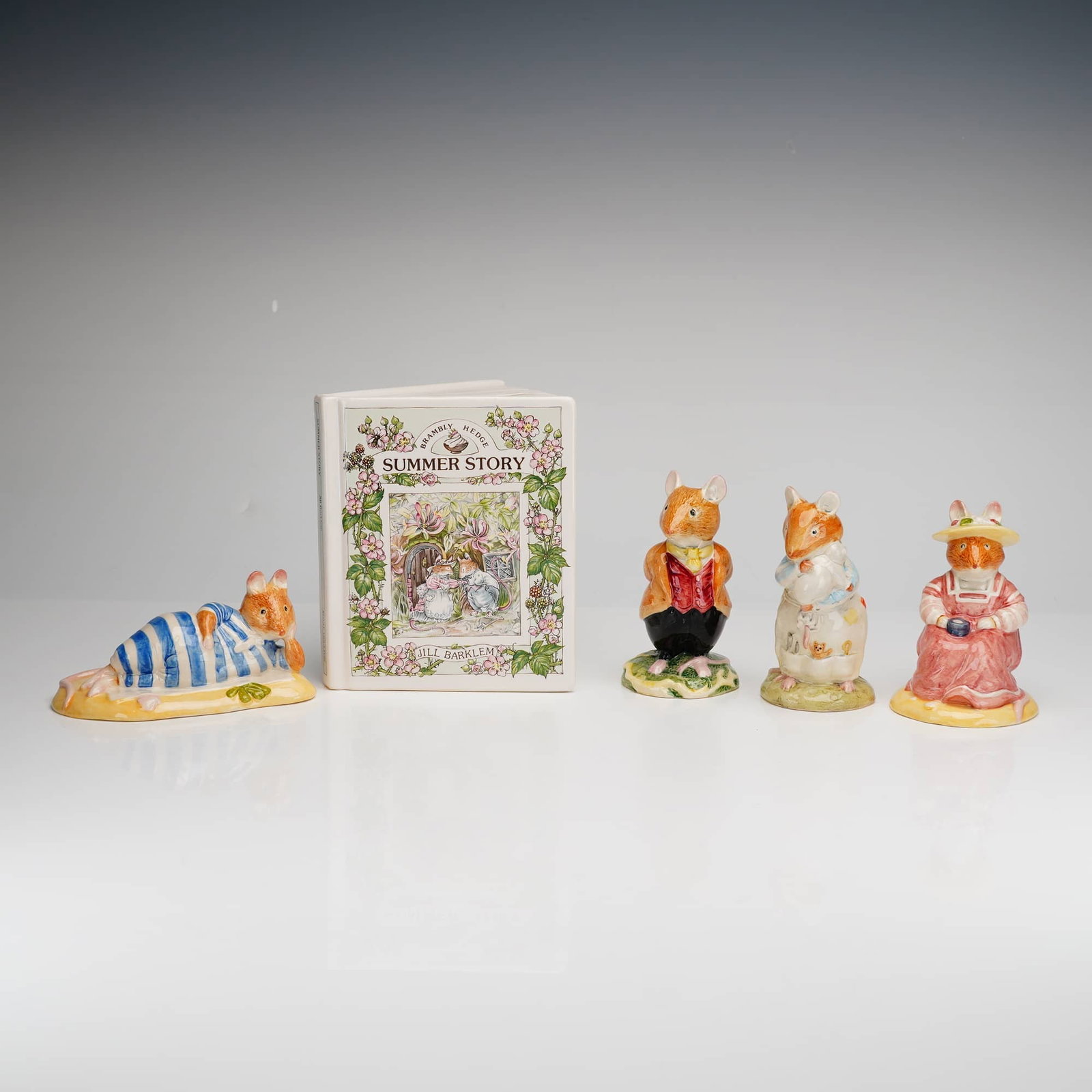 5pc Royal Doulton Brambly Hedge Figurines and Bank (1 of 3)
