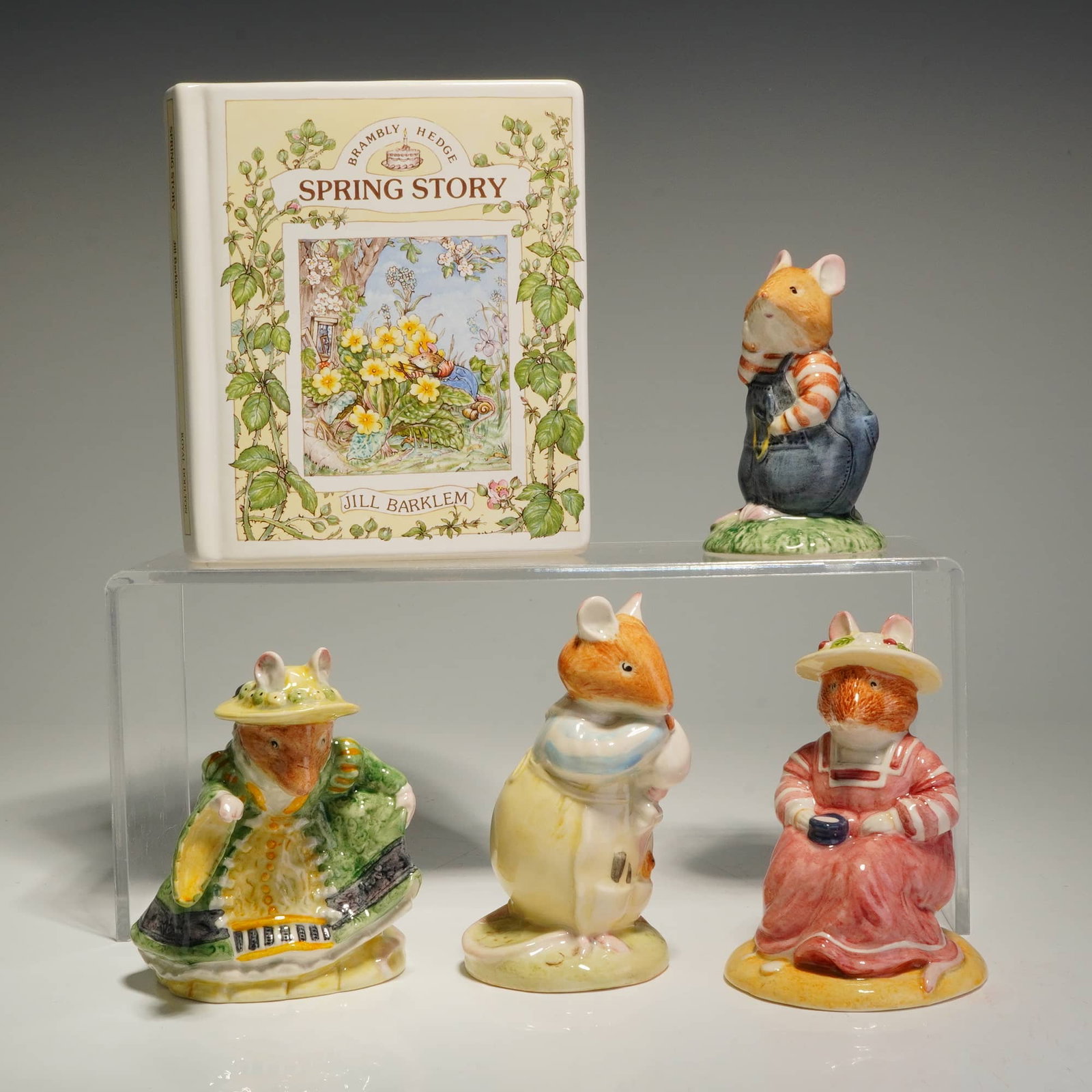 5pc Royal Doulton Brambly Hedge Figurines and Spring Story Book Piggy Bank (1 of 6)