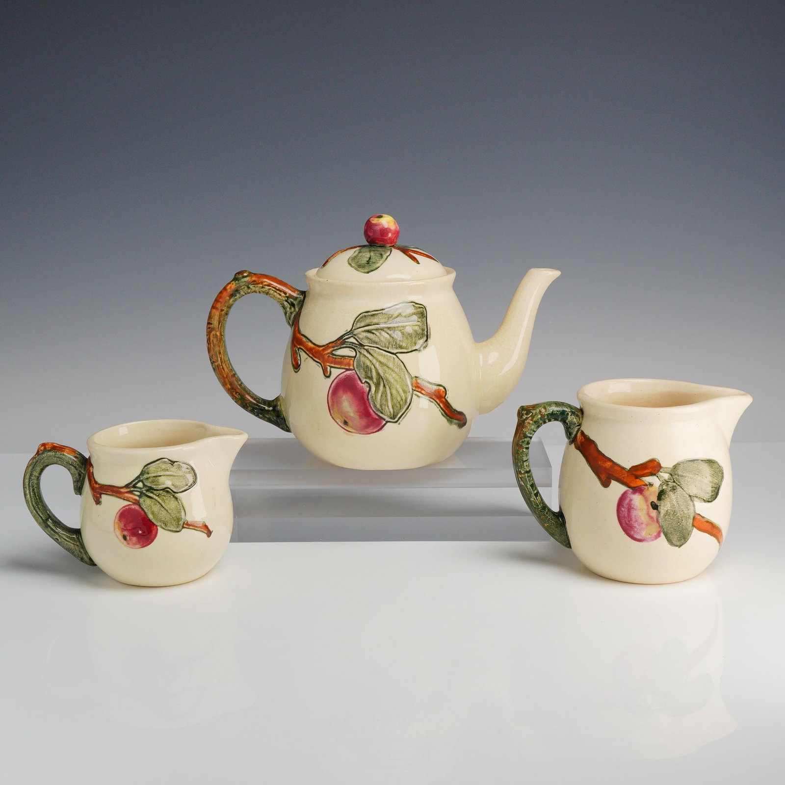 Weller Pottery Zona Pattern Three-Piece Tea Service (1 of 3)