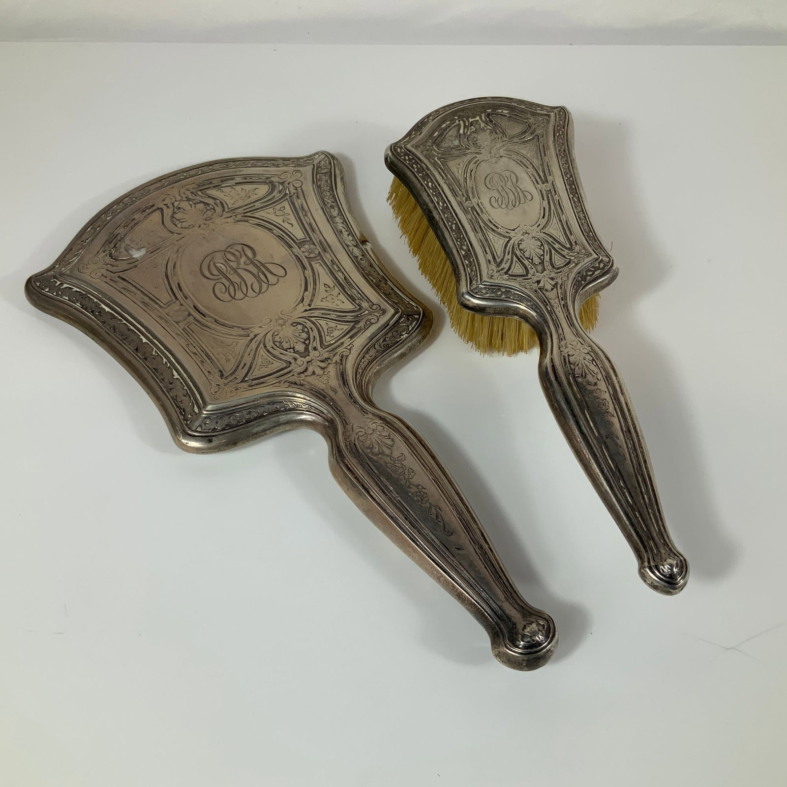 Gorham Manufacturing Company Sterling Silver 2-Piece Vanity Set Mirror and Brush (1 of 3)