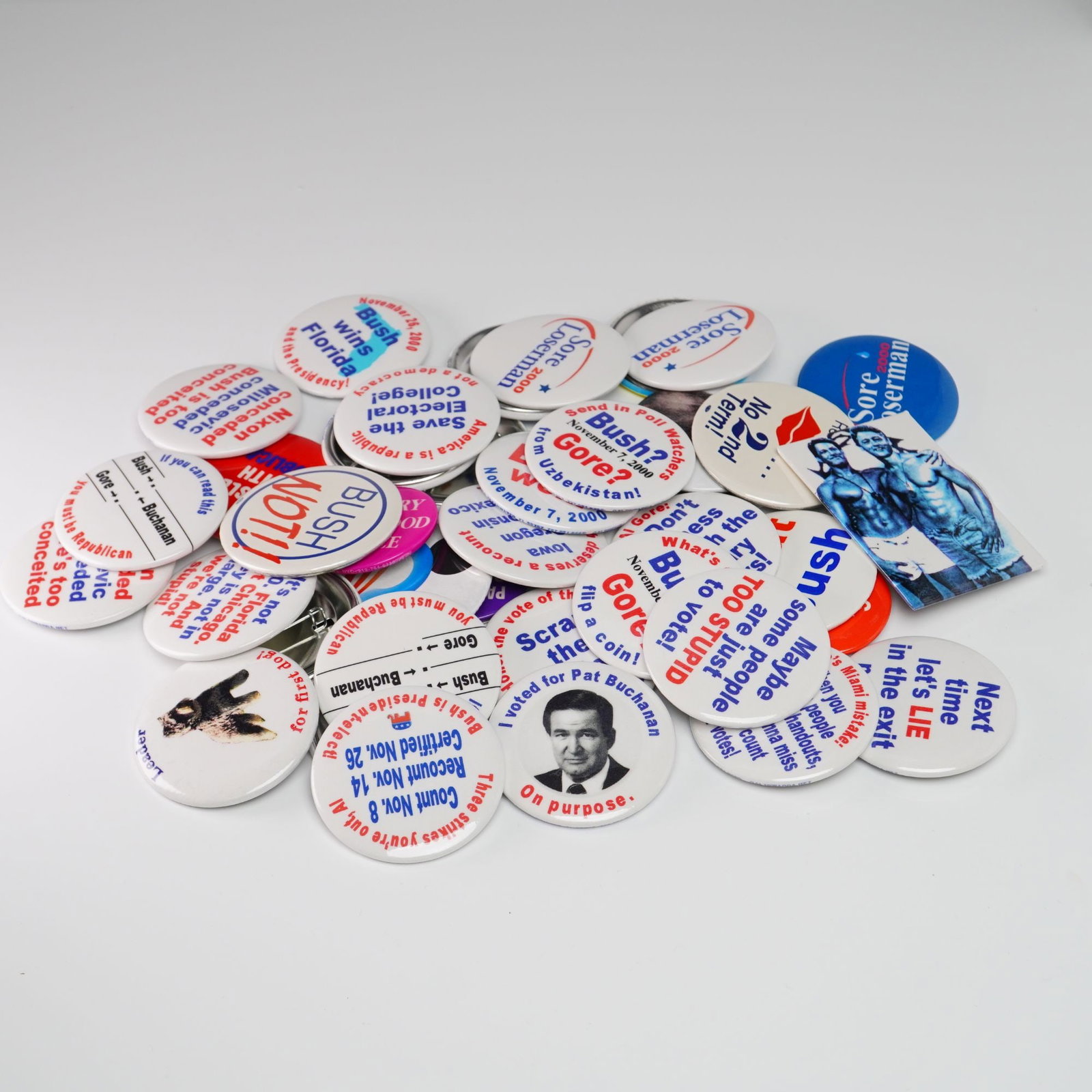 Collection of United States Political Campaign Buttons (1 of 2)