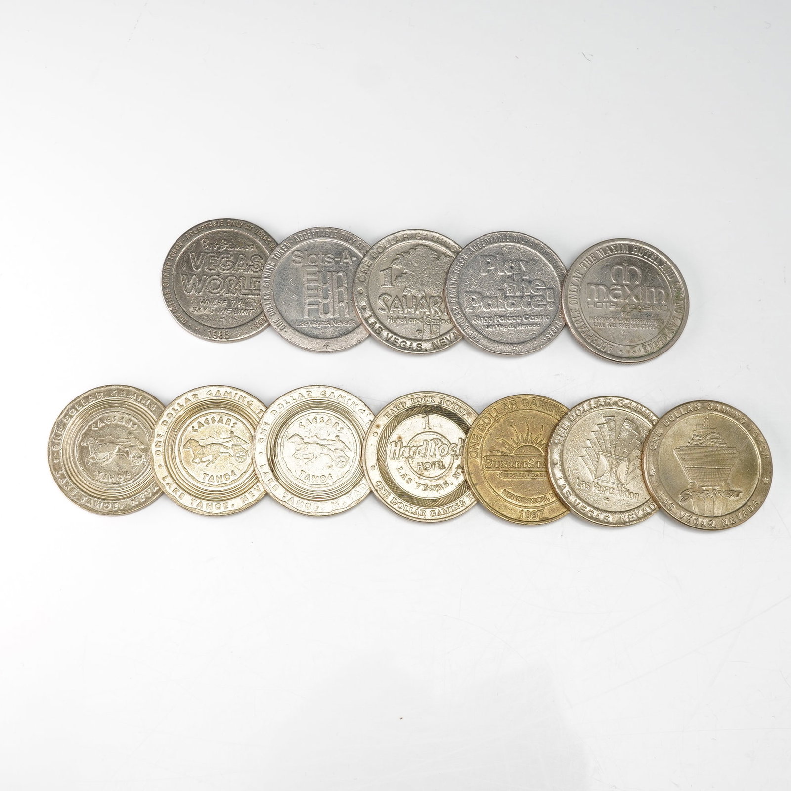 12pc Casino Gaming Tokens (1 of 3)