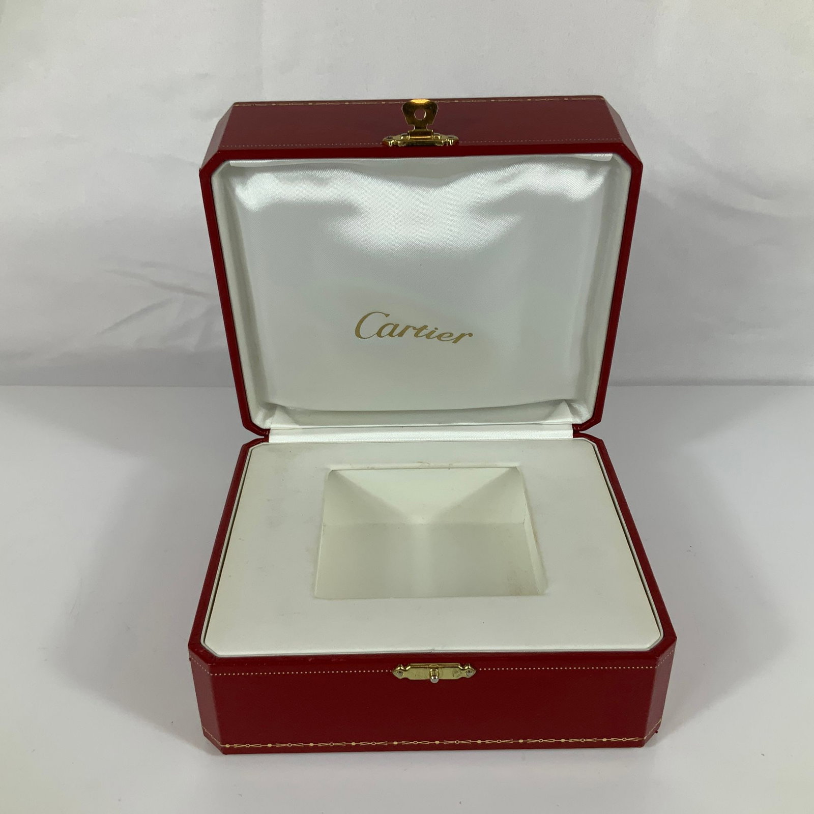 Cartier Red Leather Watch Box (1 of 4)