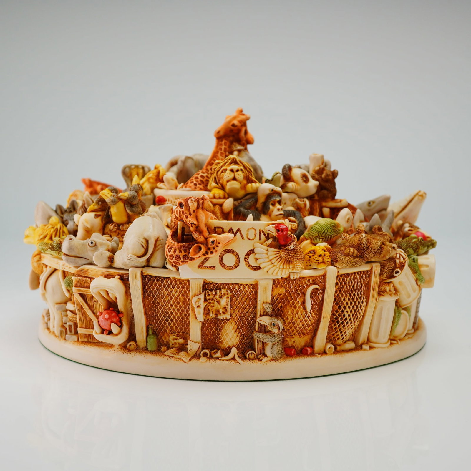 Harmony Kingdom Figurine, Sin City (1 of 7)