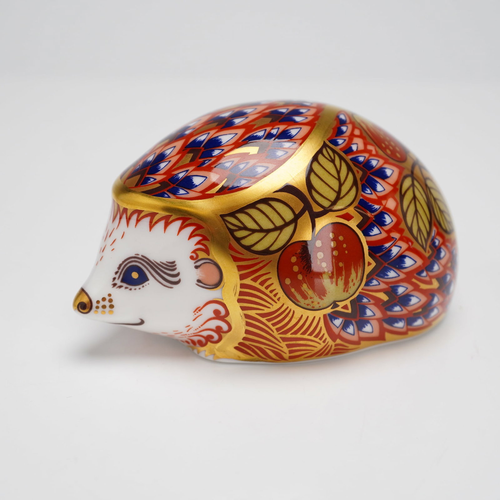 Royal Crown Derby Orchard Hedgehog Paperweight (1 of 4)