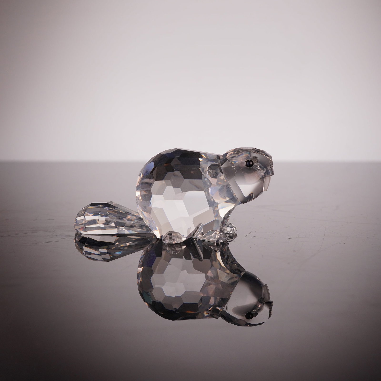 Swarovski Silver Crystal Mother Beaver Figurine, 1.75 Inches (1 of 5)