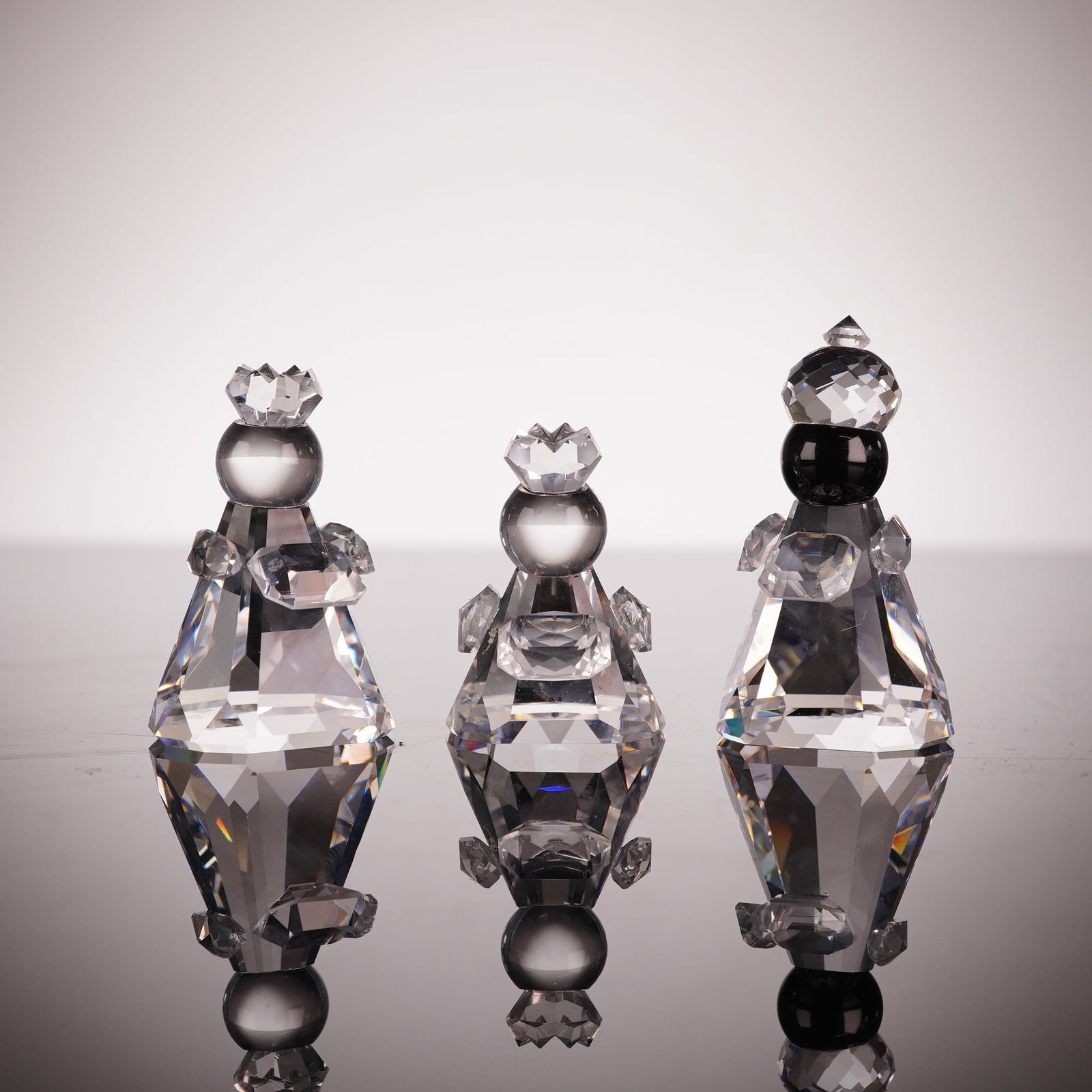 Swarovski Nativity Scene " Wise Men 166165 (1 of 5)