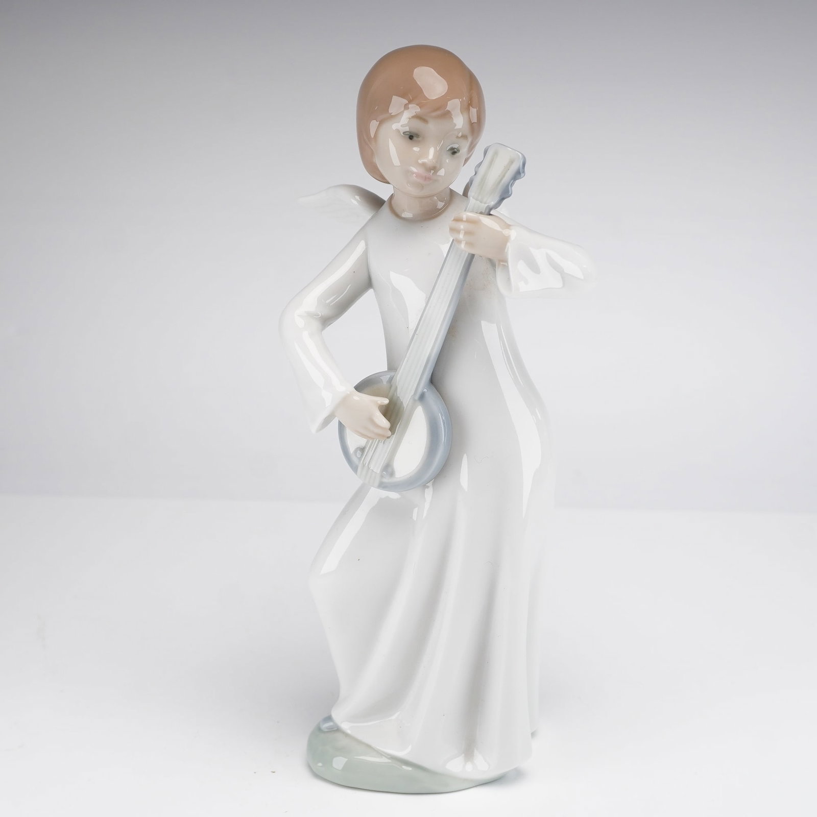 NAO by Lladro, Angel Playing Banjo Figurine #192 (1 of 3)