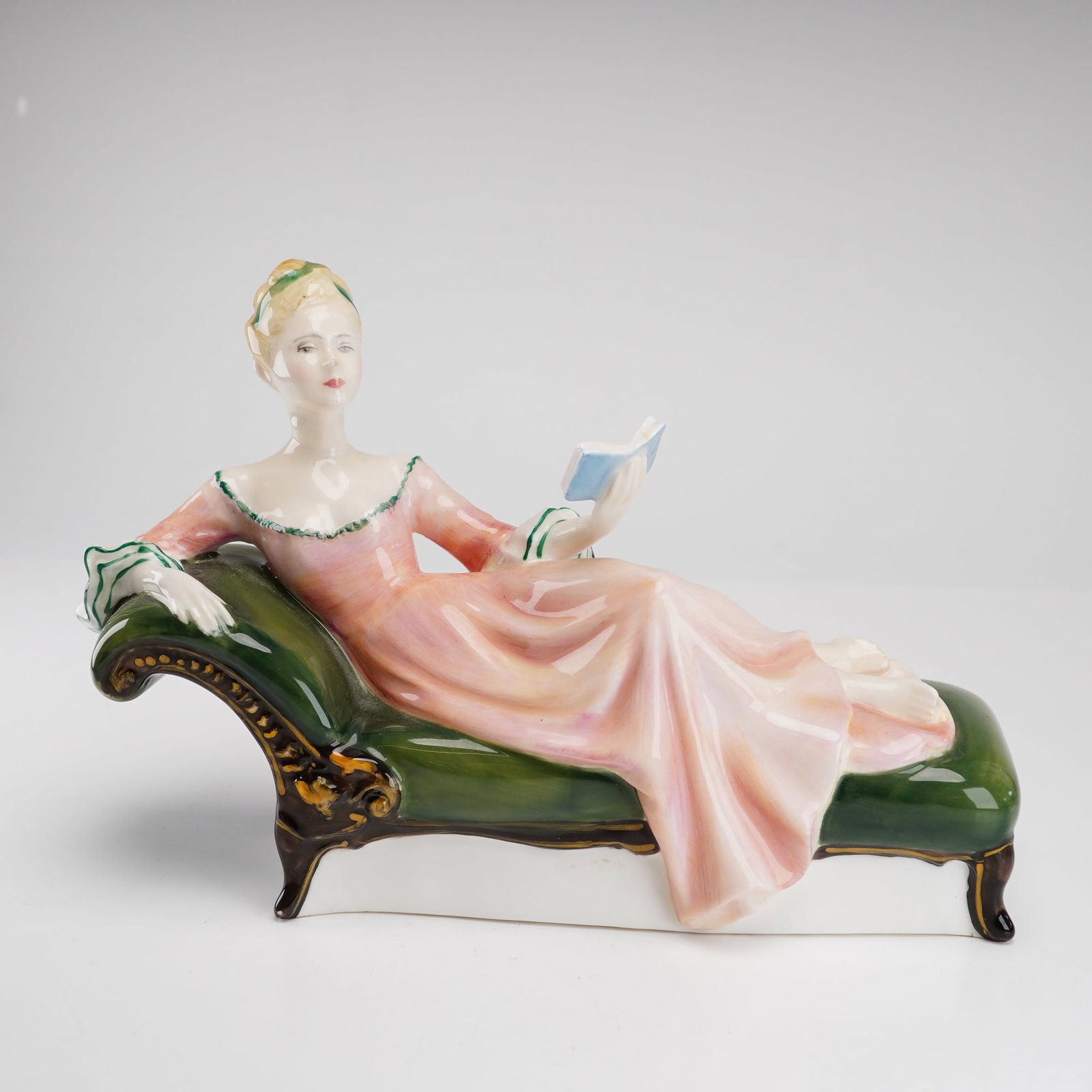 Royal Doulton Figurine, Repose HN2272 (1 of 3)