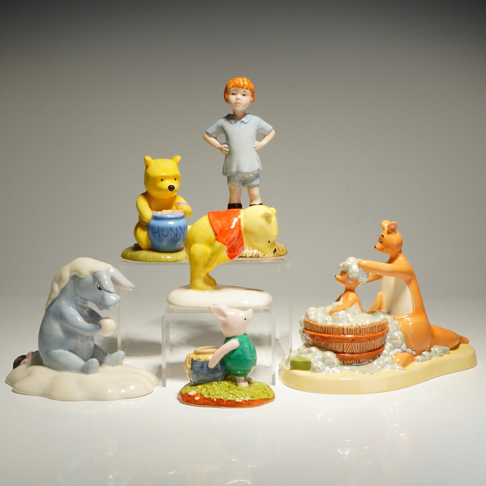6pc Royal Doulton Winnie the Pooh Figurines (1 of 5)