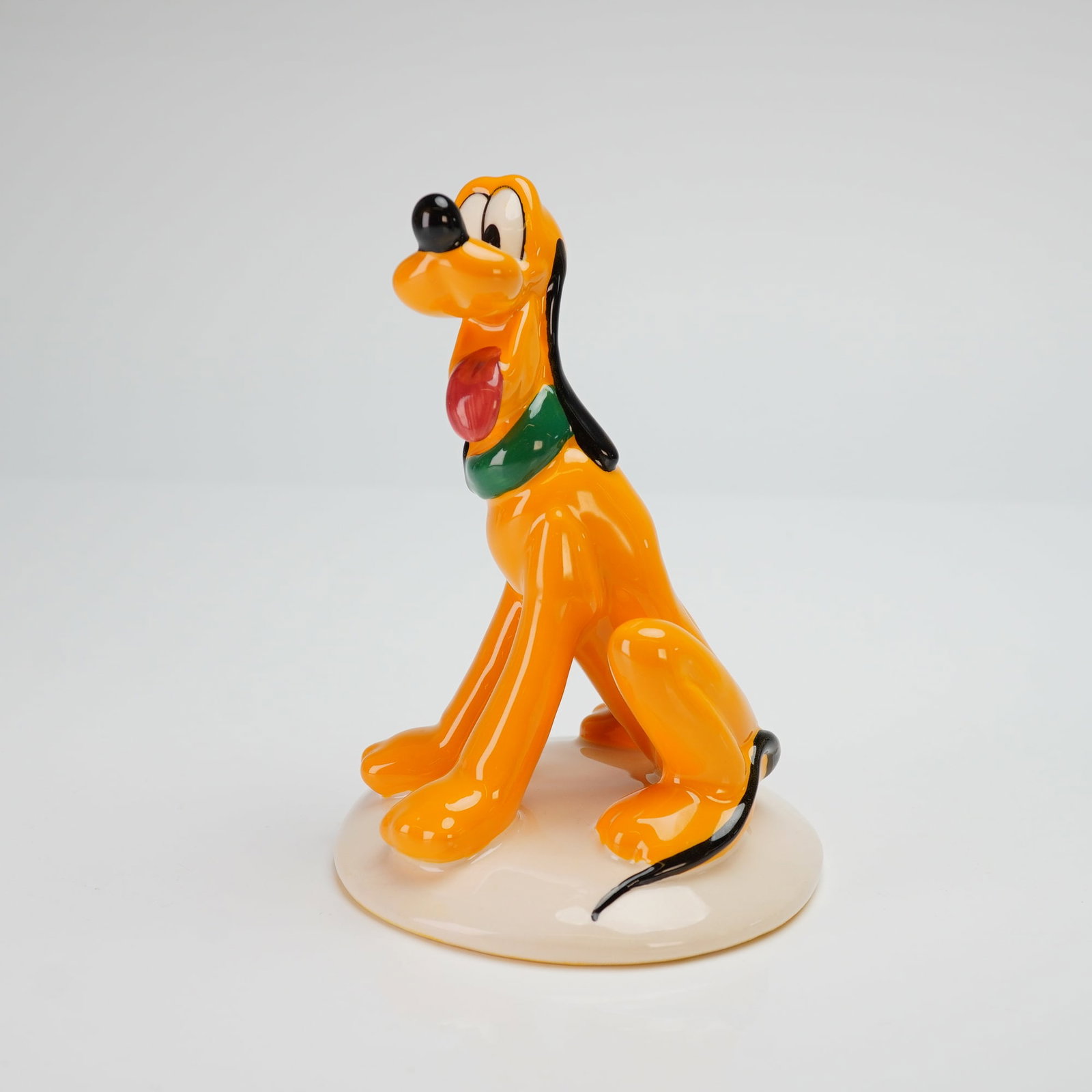 Royal Doulton Mickey Mouse Collection Figurine, Pluto MM6 (1 of 4)