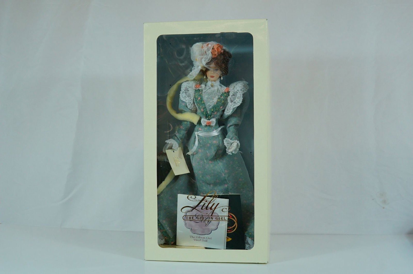 Franklin Mint Lily The Gibson Girl Collector Doll, 18 Inches (1 of 3)