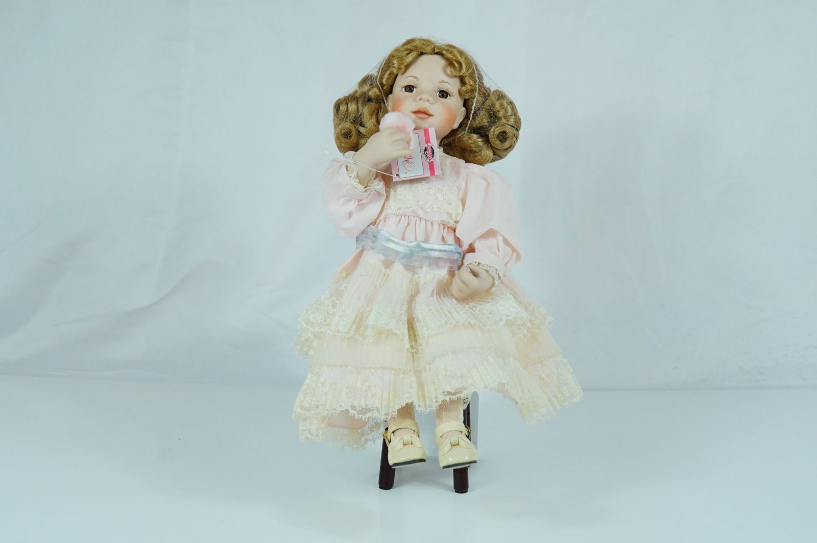 Ashton-Drake Galleries Melissa Doll, Approx. 15 Inches (1 of 3)