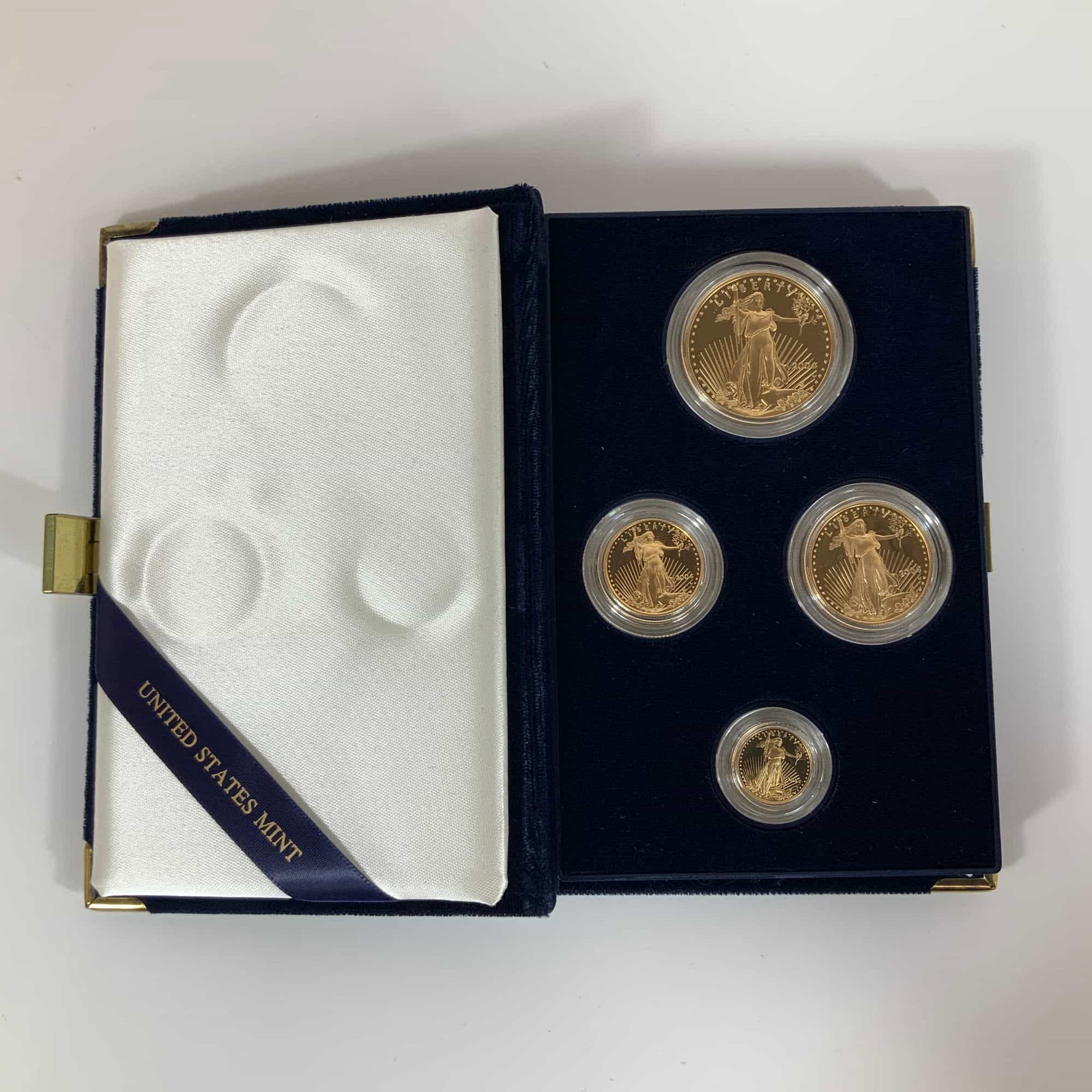 2004 American Eagle Gold Coin Proof Four-Coin Set (1 of 3)