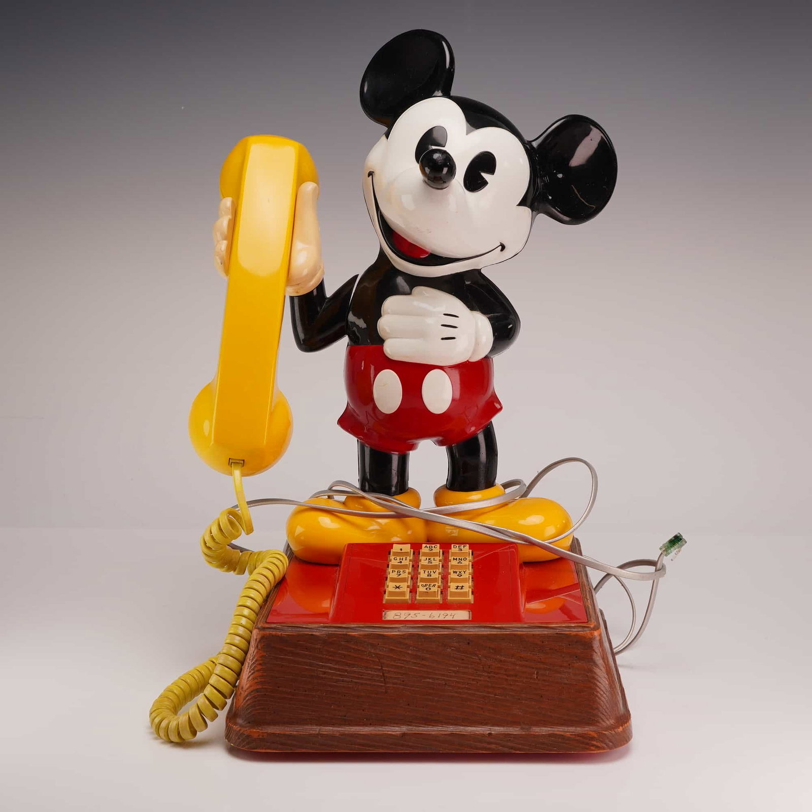 American Telecommunications Corporation Mickey Mouse Push Button Telephone Model TMIF 8000 (1 of 4)