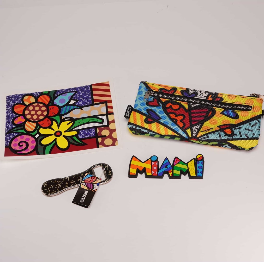 4pc Romero Britto Collection of Promotional and Souvenir Items (1 of 3)