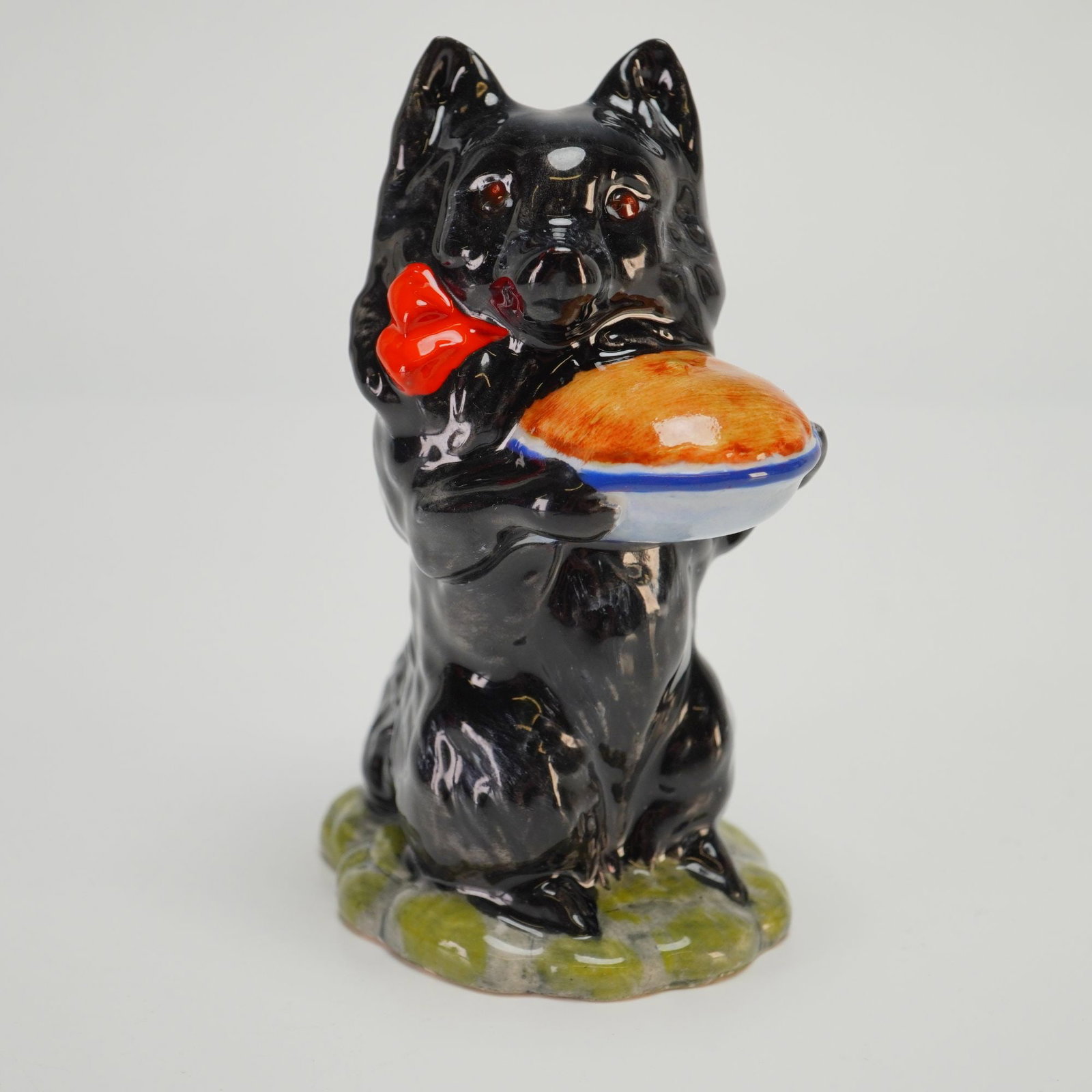 Royal Doulton Prototype Beatrix Potter Figurine, Duchess (1 of 3)