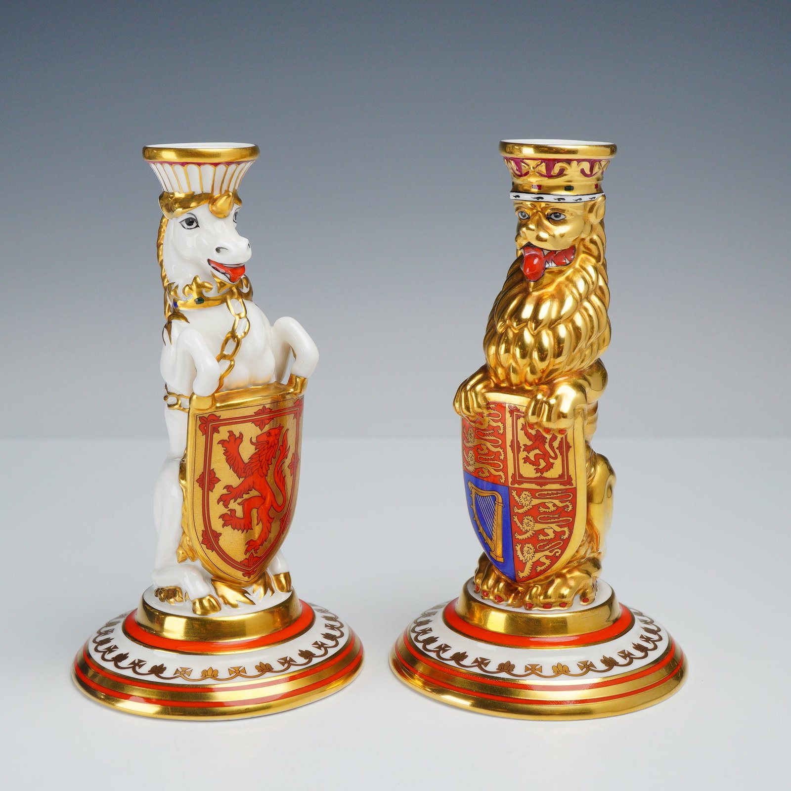Two Minton Bone China Limited Edition The Queen's Silver Jubilee Candlestick Holders (1 of 4)