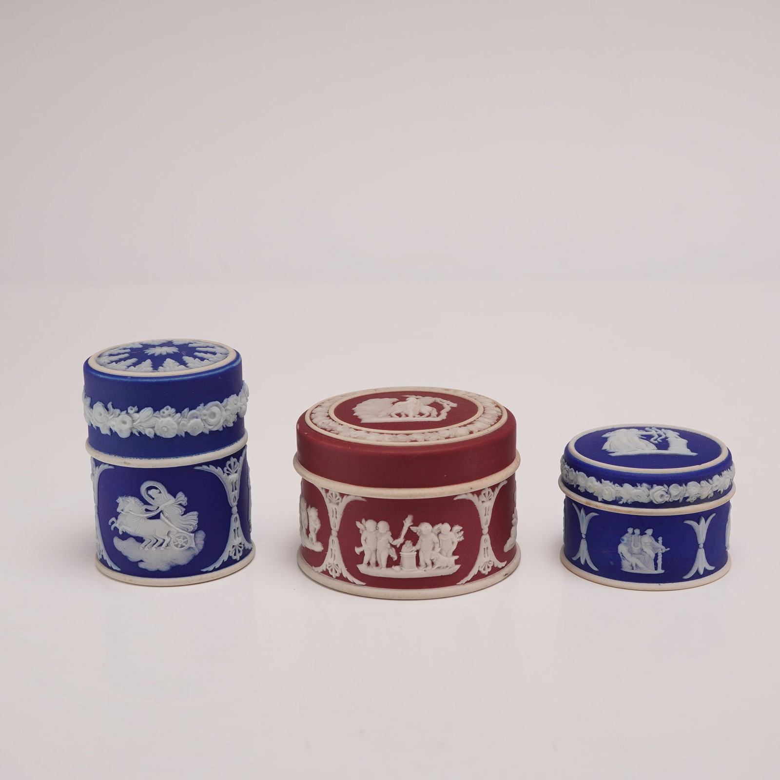 3pc Wedgwood Jasperware Lidded Boxes (1 of 3)