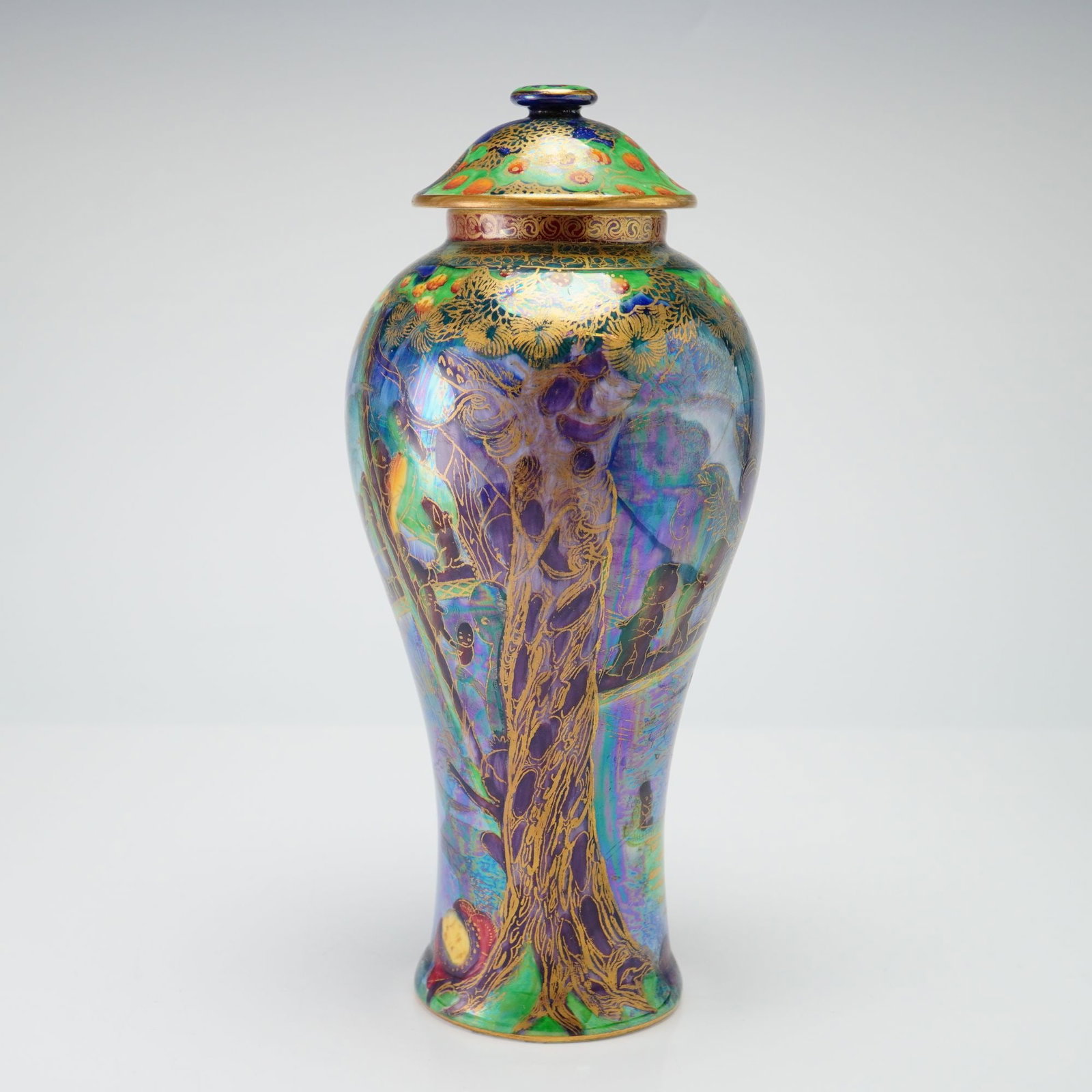 Wedgwood Moonlight Fairyland Lustre Lidded Vase, Imps on a Bridge Z5462 (1 of 4)