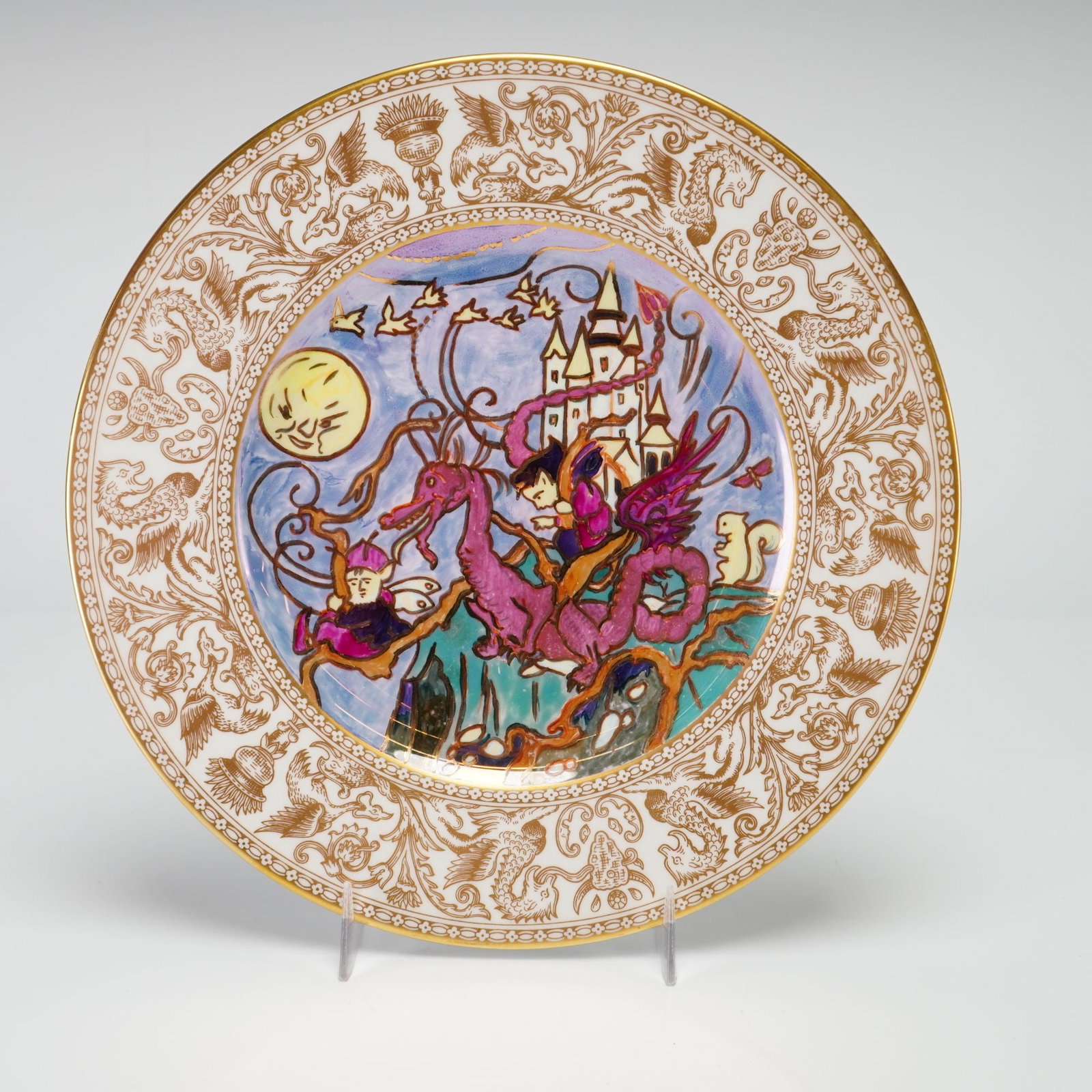 Wedgwood Fairyland Lustre Porcelain Roc Centre Plate (1 of 3)