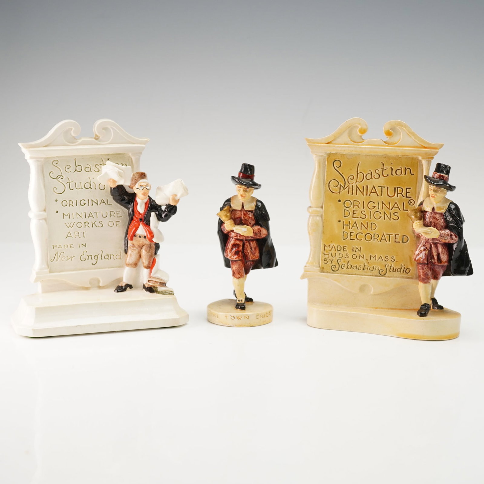 3pc Sebastian Miniatures Figurine and Dealer Advertising Plaques (1 of 3)