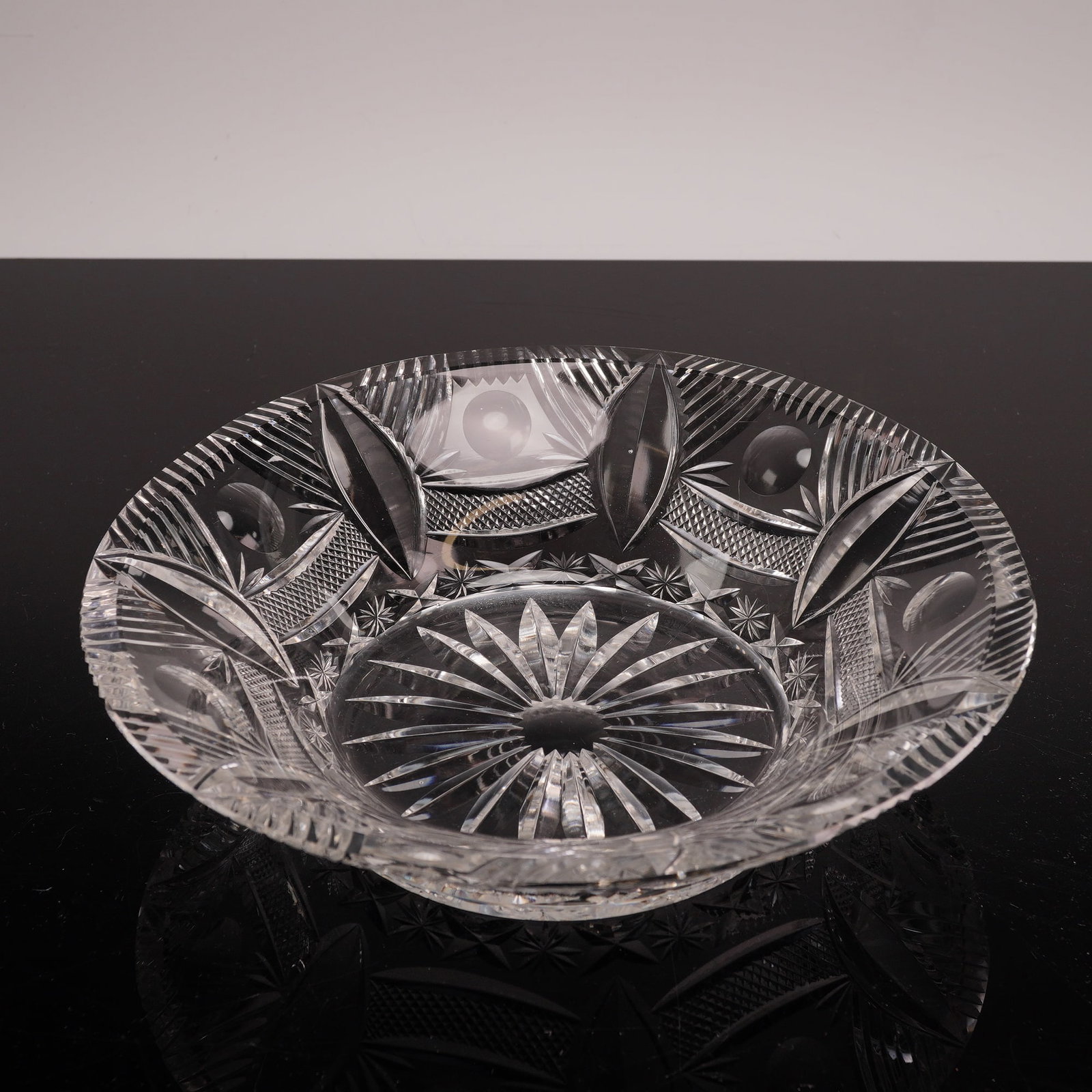 American Brilliant Period Style Cut Clear Glass Bowl with Sawtooth Rim (1 of 3)