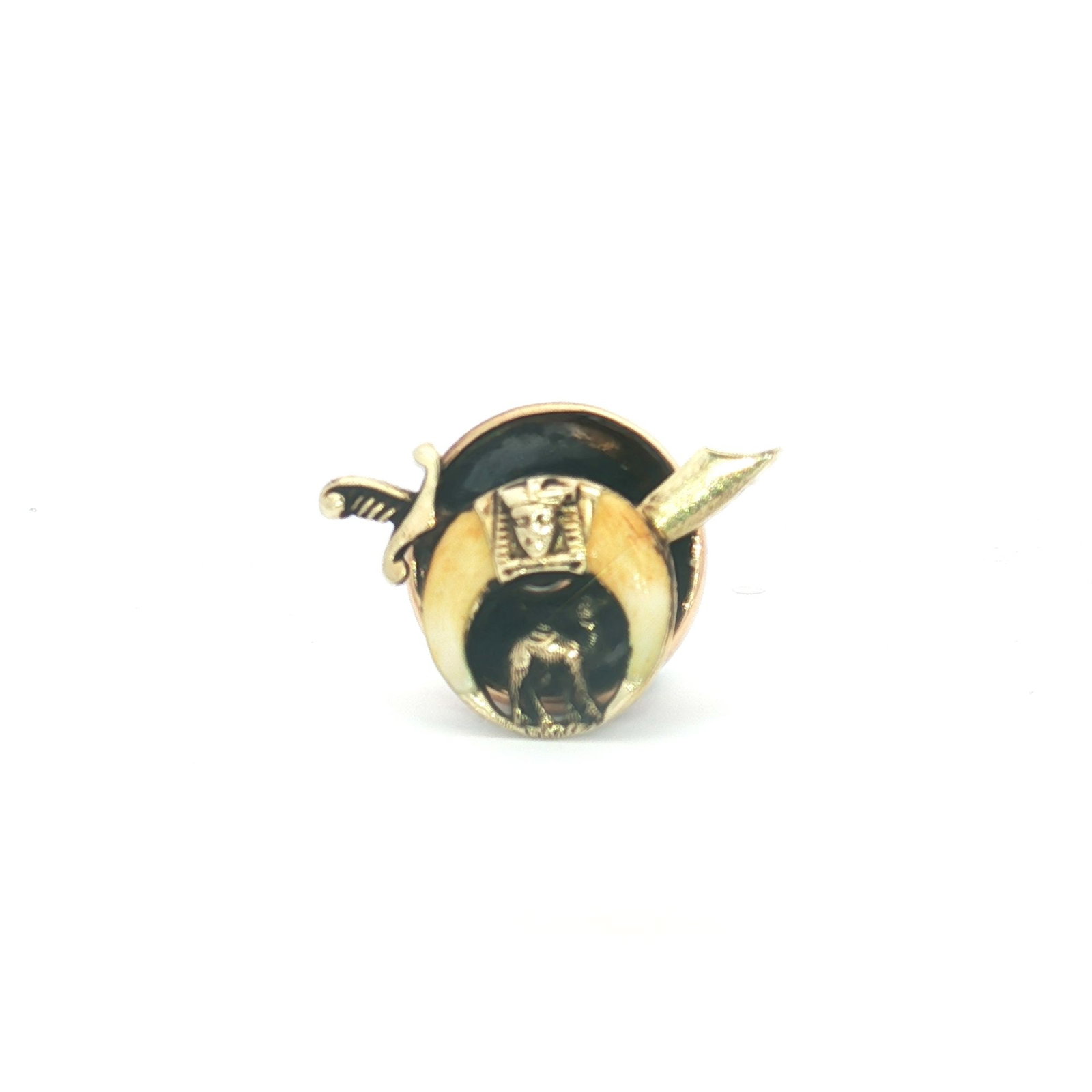 14K Gold Masonic Egyptian Revival Pin: Vintage 14K Gold Masonic Egyptian Revival Pin with screw back. Freemason Shriners accessory with enamel accents. Marked 14K on the back. Dimensions: 0.75"L x 0.5"H Weight: 2.37 grams