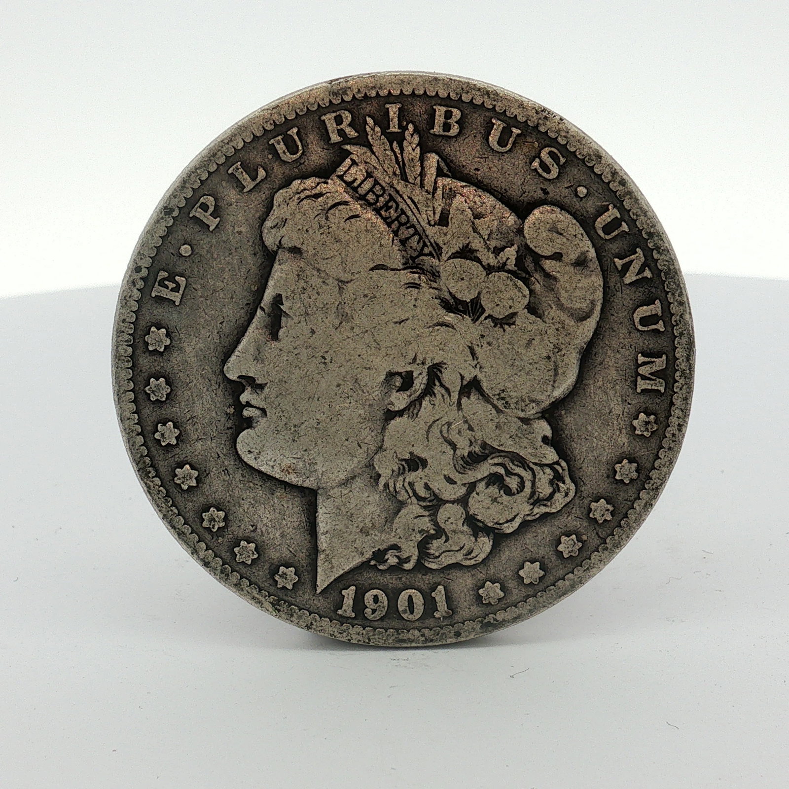 1901-O US Morgan Silver Dollar Coin Circulated (1 of 2)