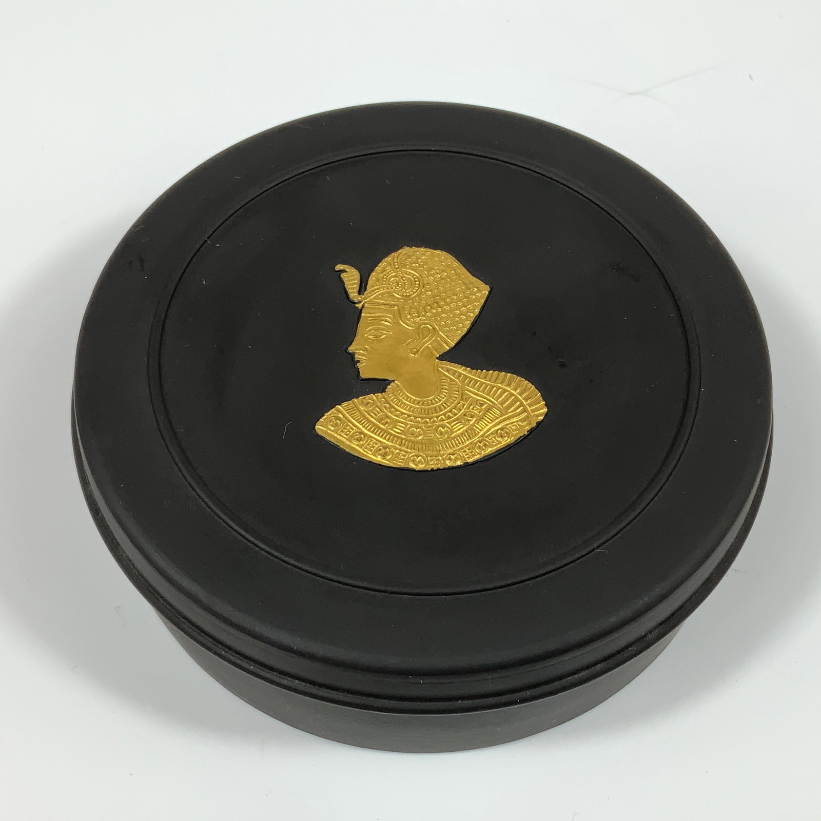 Wedgwood Egyptian Black Basalt with Gold Medallion Lidded Box (1 of 3)