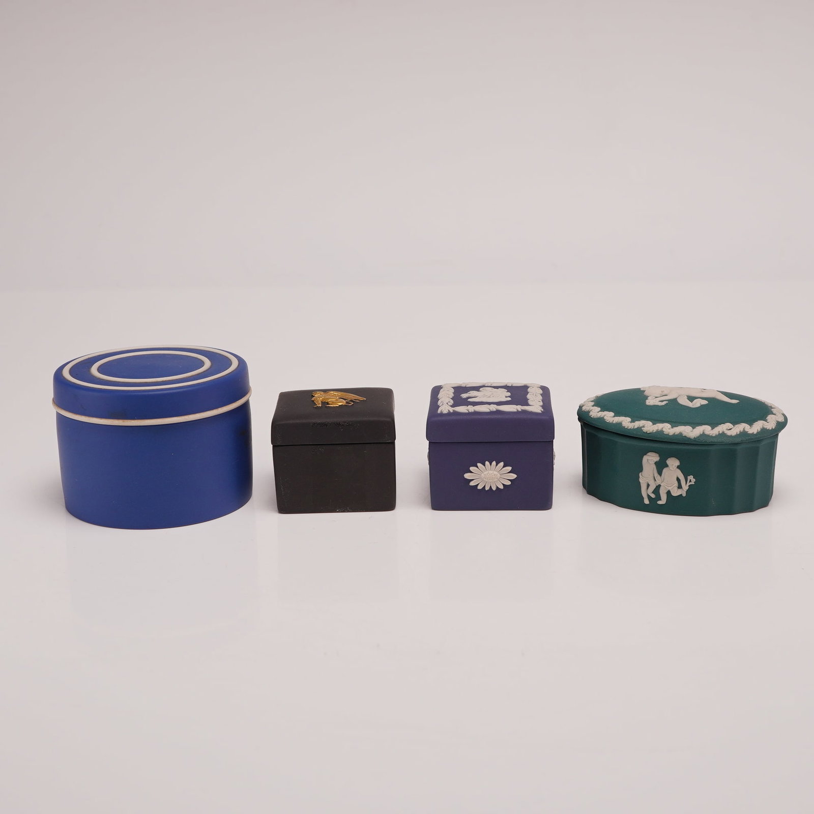 Four Piece Collection of Wedgwood Jasperware Lidded Trinket Boxes (1 of 3)