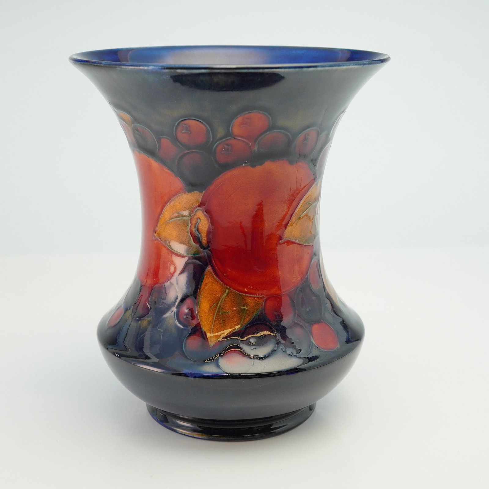 Moorcroft Pottery Vase, Pomegranate (1 of 5)