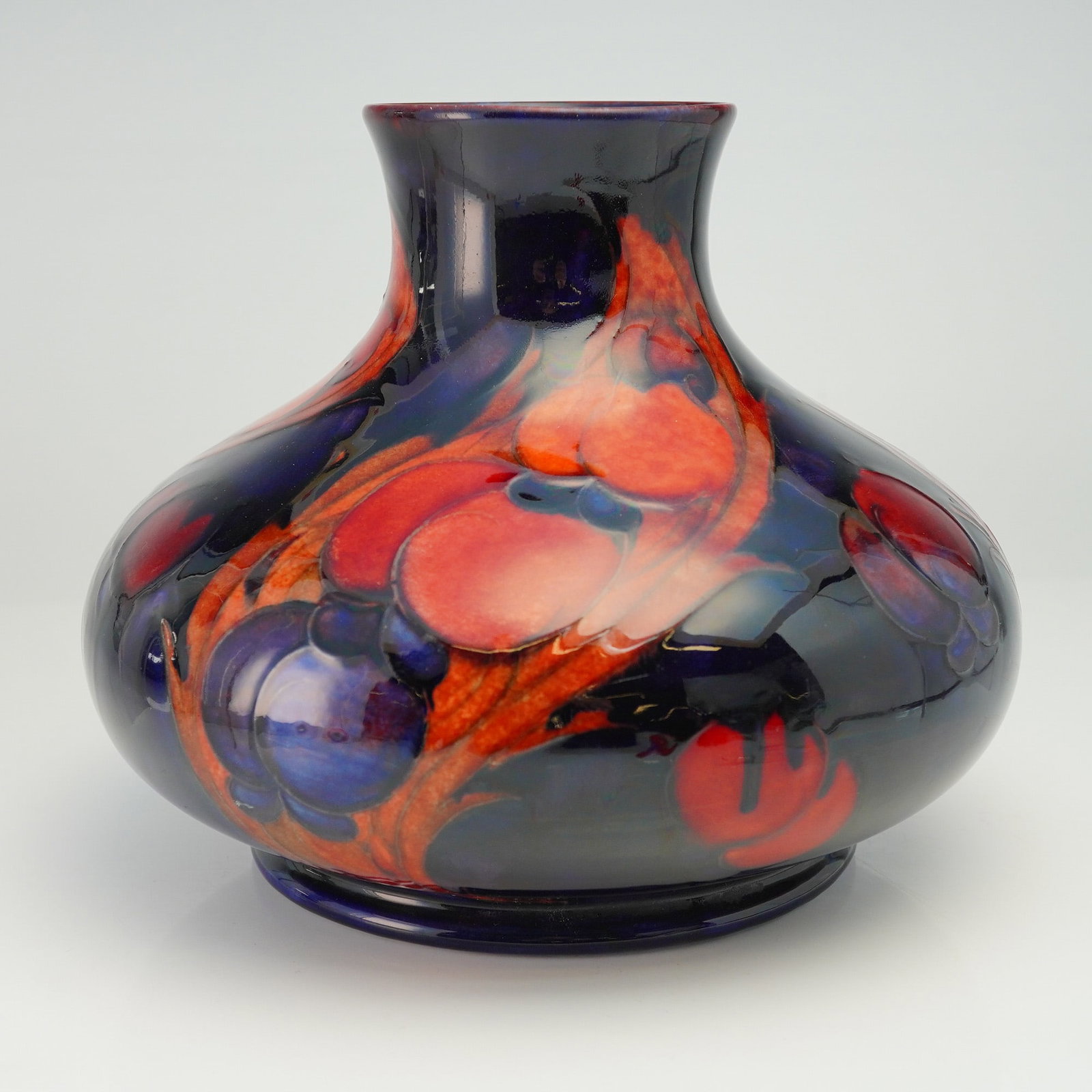 Moorcroft Pottery Large Rare Squat Vase, Flambe Wisteria (1 of 5)