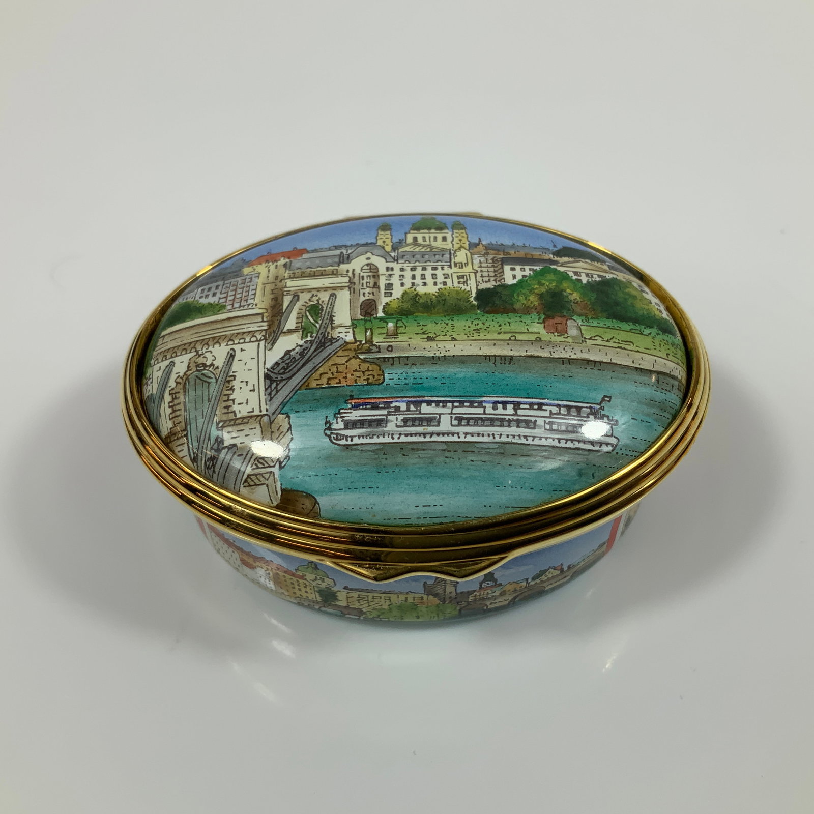 Halcyon Days for St. James Place Enameled Treasure Box Limited Edition (1 of 5)