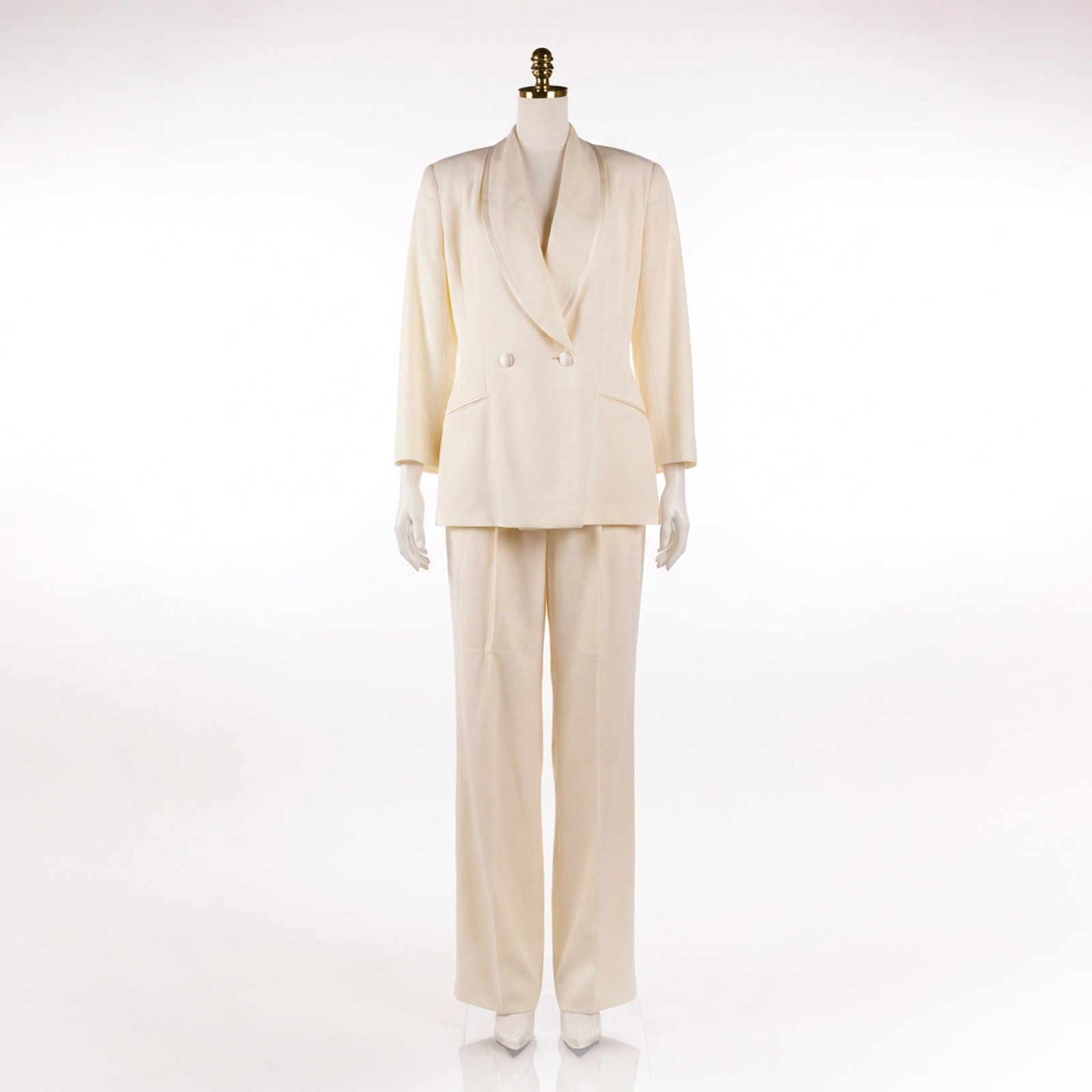 2pc Tahari Wool and Silk Off-White Double-Breasted Pantsuit (1 of 5)