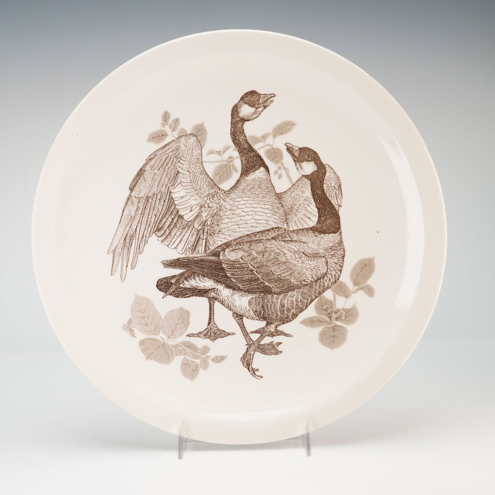 Wedgwood American Game Birds Canada Goose Plate from the Rubin Collection (1 of 3)
