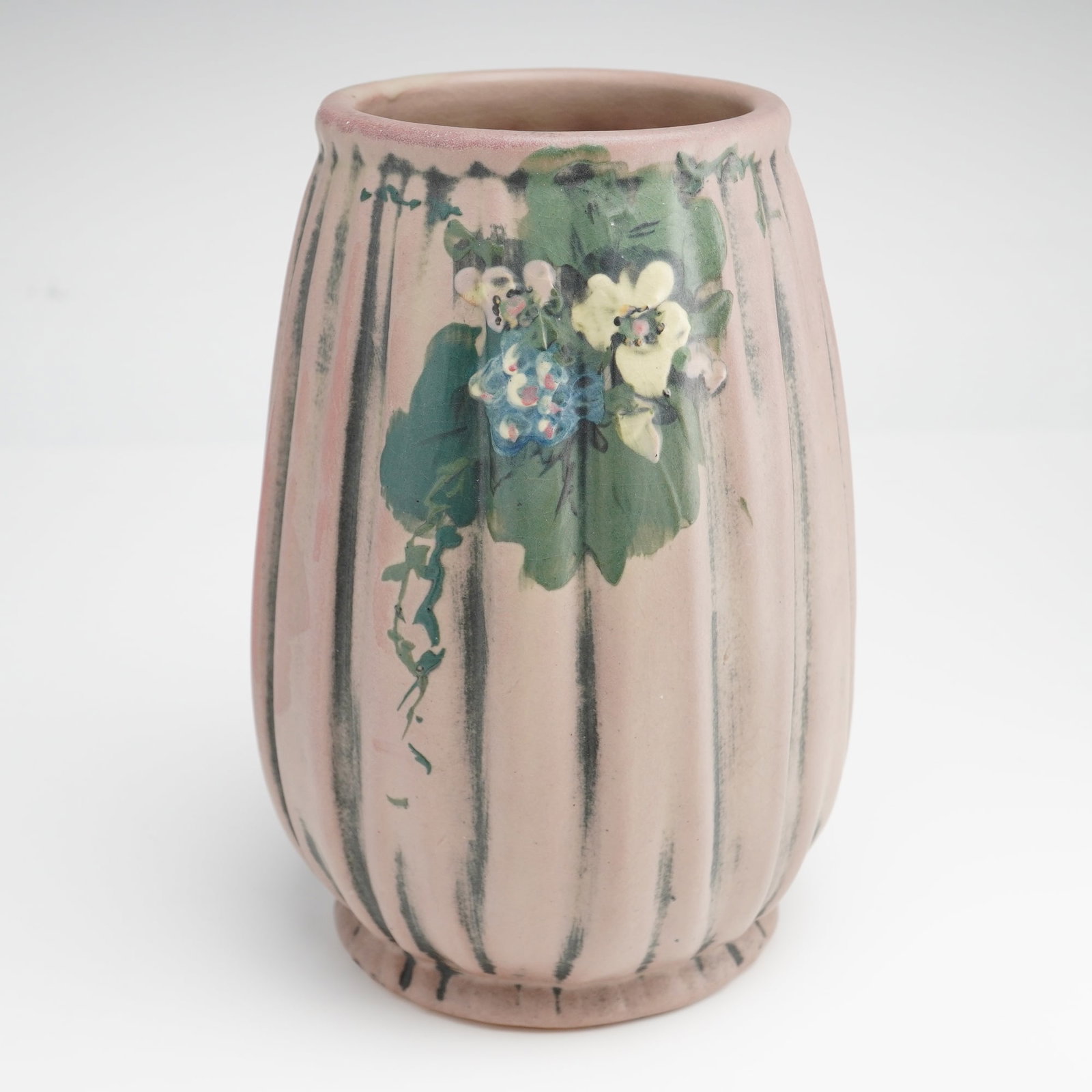 Weller Pottery Louella Floral Vase (1 of 4)