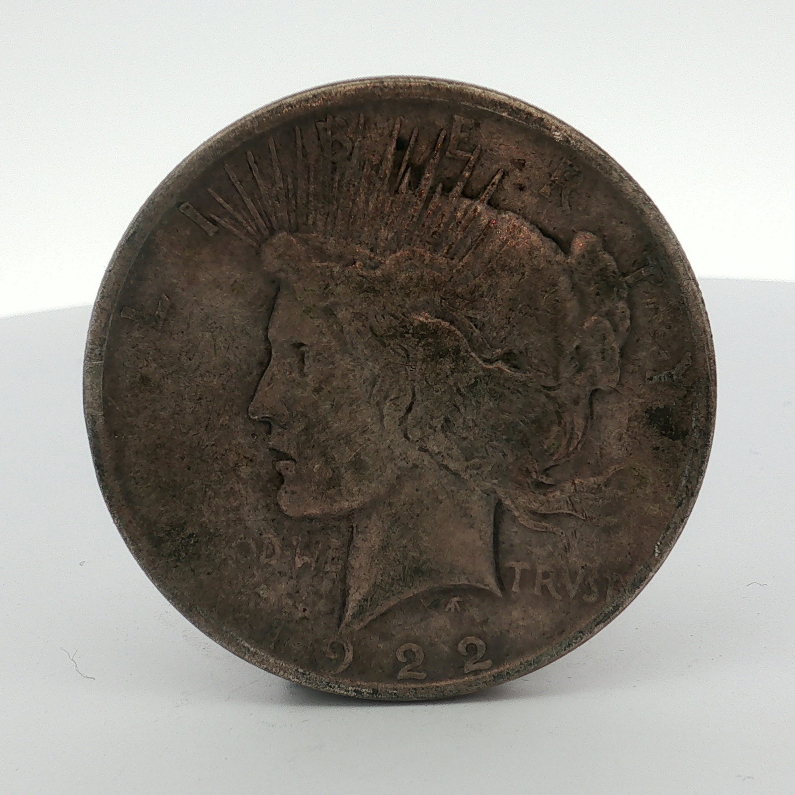 1922-D US One Dollar Peace Silver Dollar, Circulated (1 of 2)